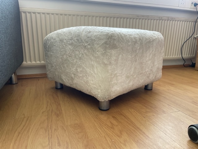 SELT / SOLD Skemill