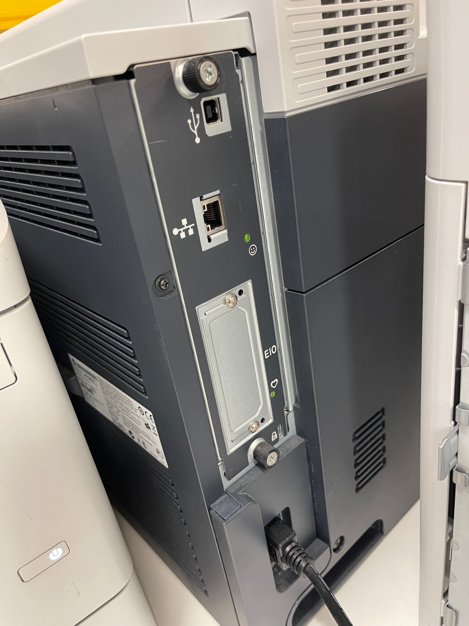 SELT / SOLD -HP Color LaserJet CP4025 4