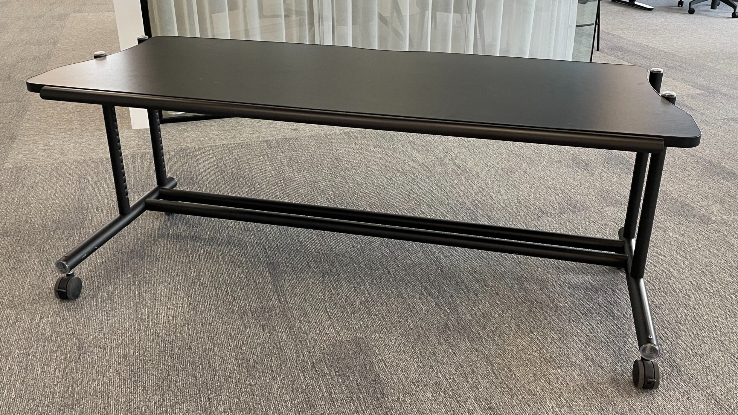 SELT / SOLD AnthroCart vinnuborð á hjólum 2