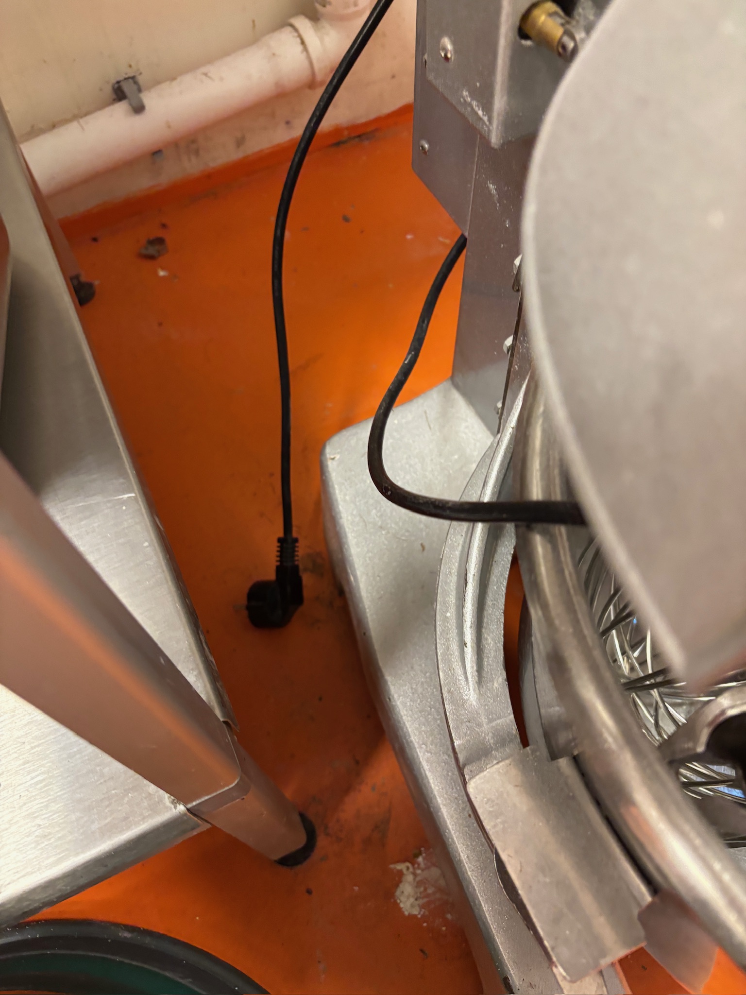 SELT / SOLD Maxima planetary mixer hrærivél 20L 4