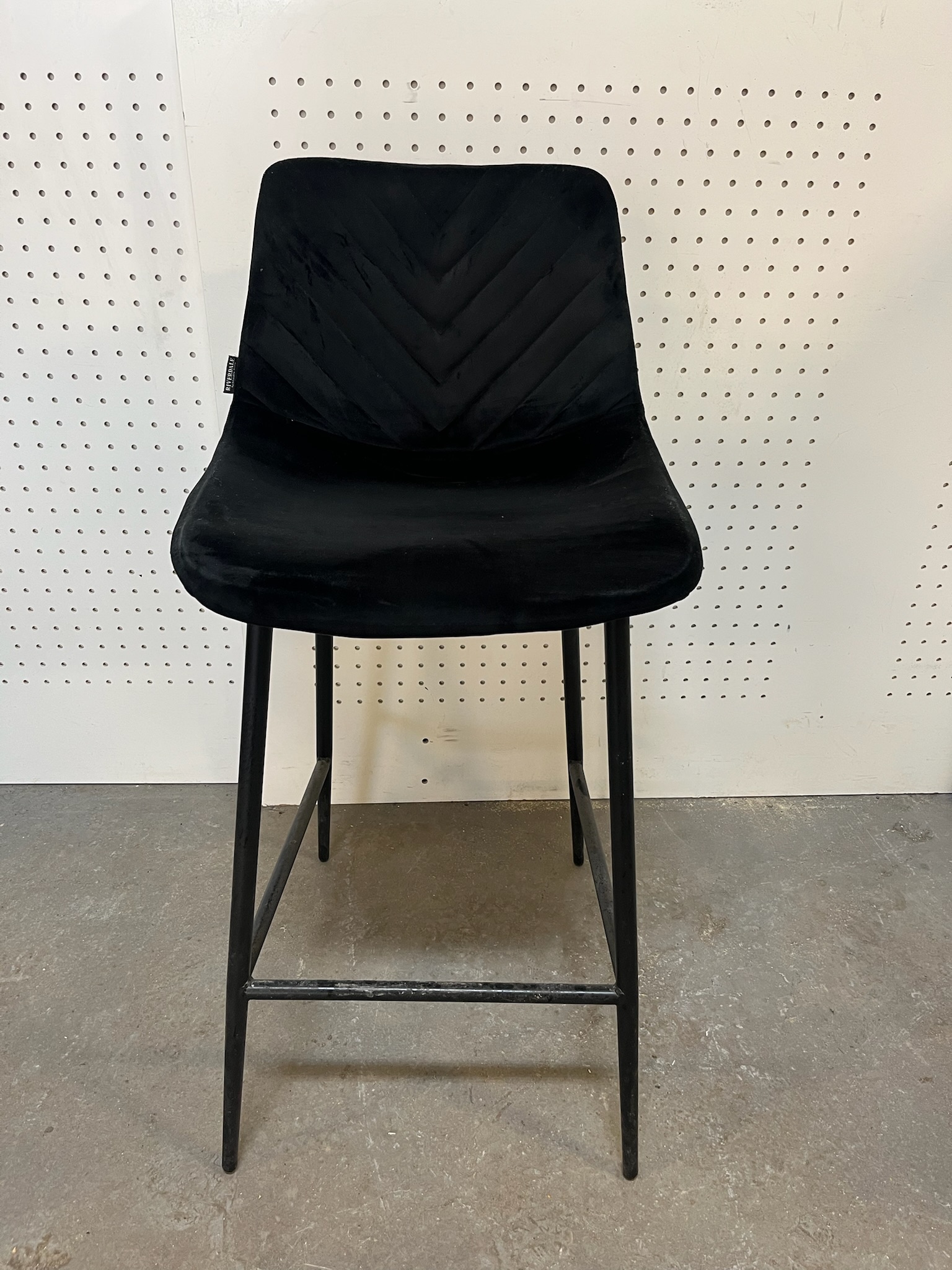 SELT / SOLD Riverdale barstóll, H70sm. 2