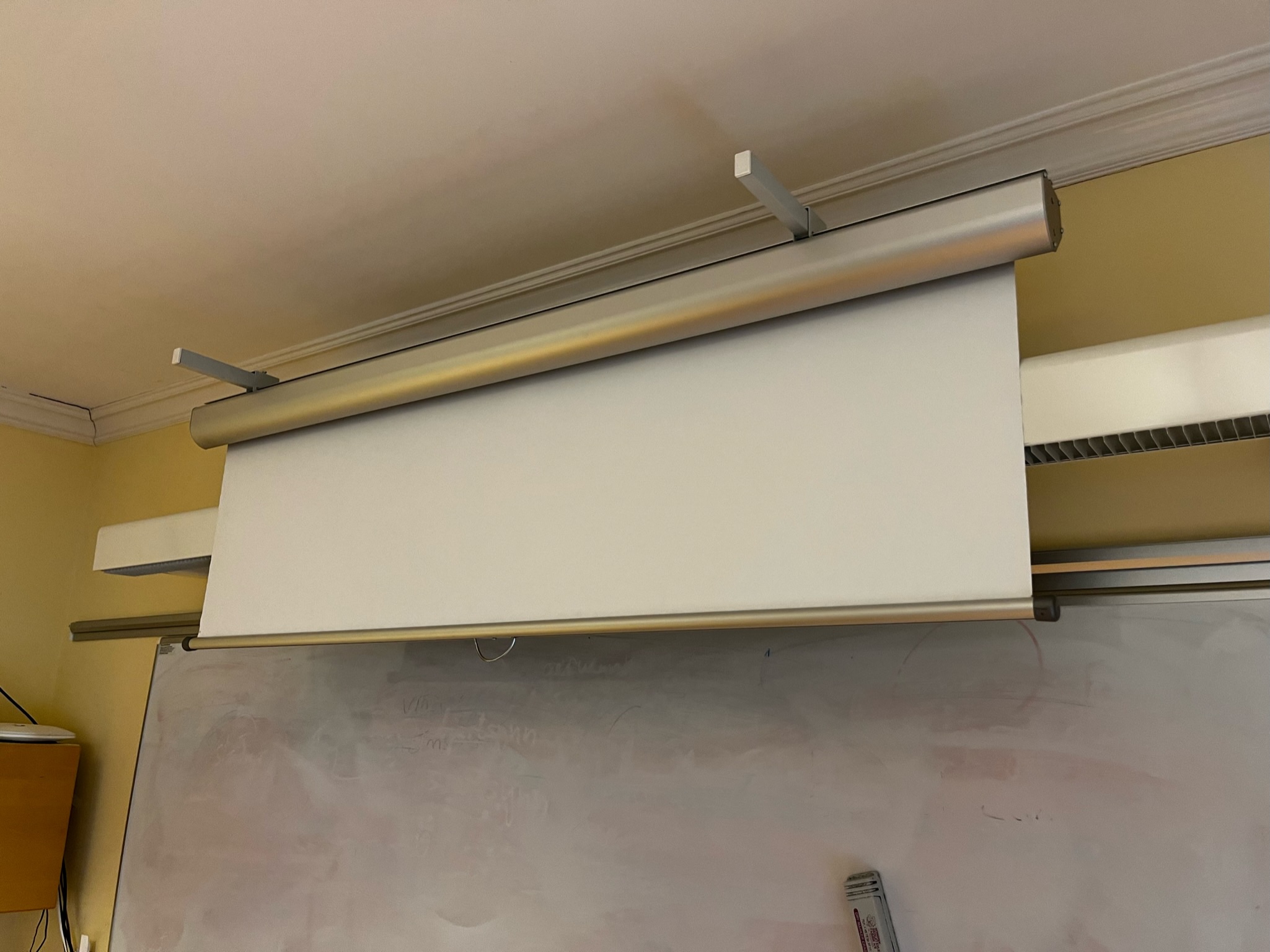 SELT / SOLD Skjávarpatjald 2