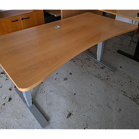SELT / SOLD Rafmagnsborð frá Á. Guðmundsson, B160xD90sm.