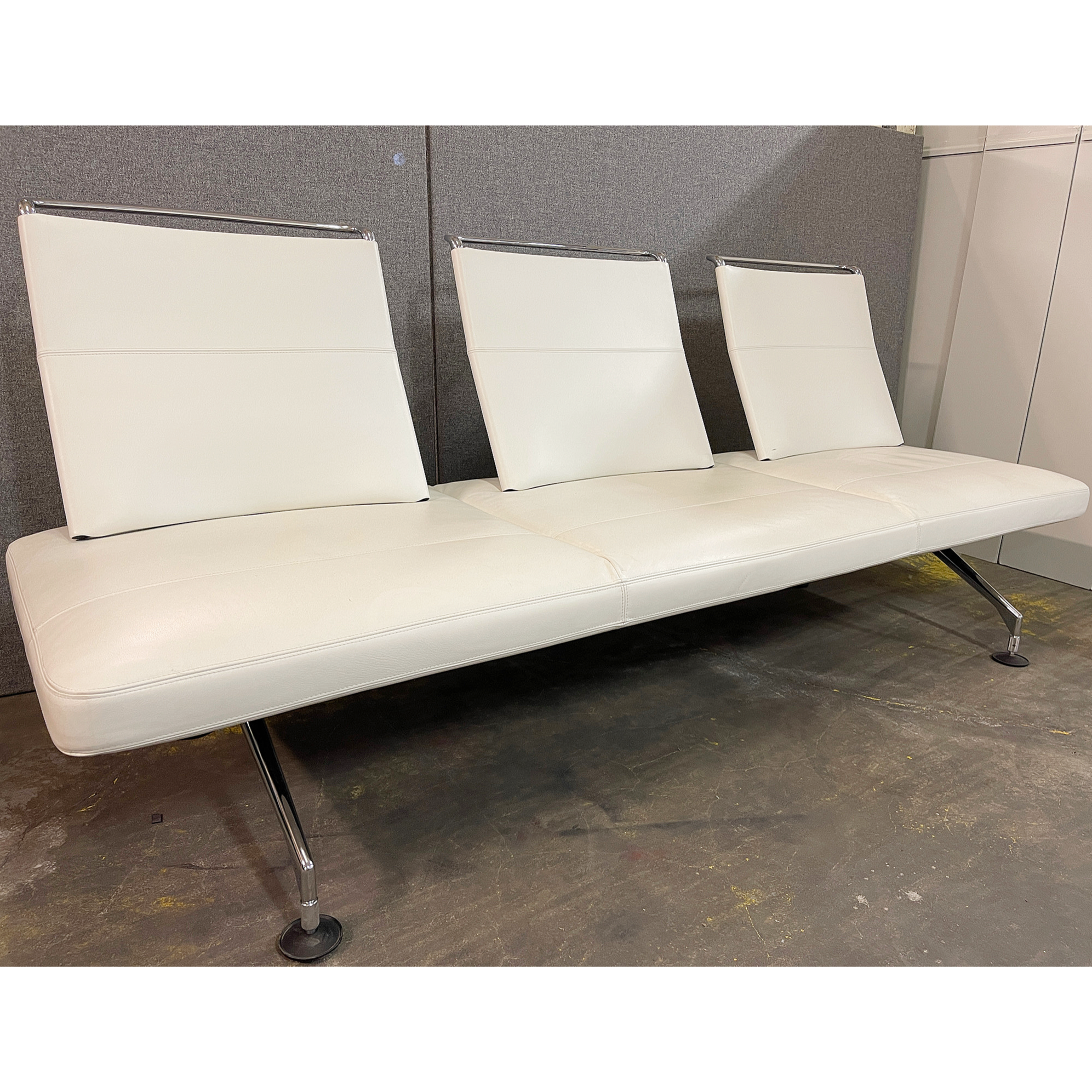 Vitra 3ja sæta sófi frá Pennanum, B220sm.