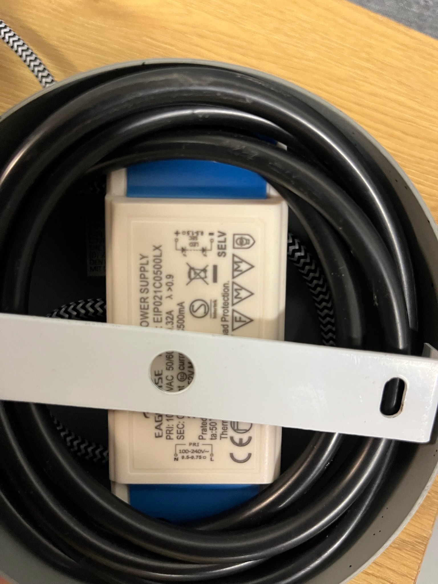 Hangandi ljós led Ø14 x H25 sm. ( 2 stk). 4