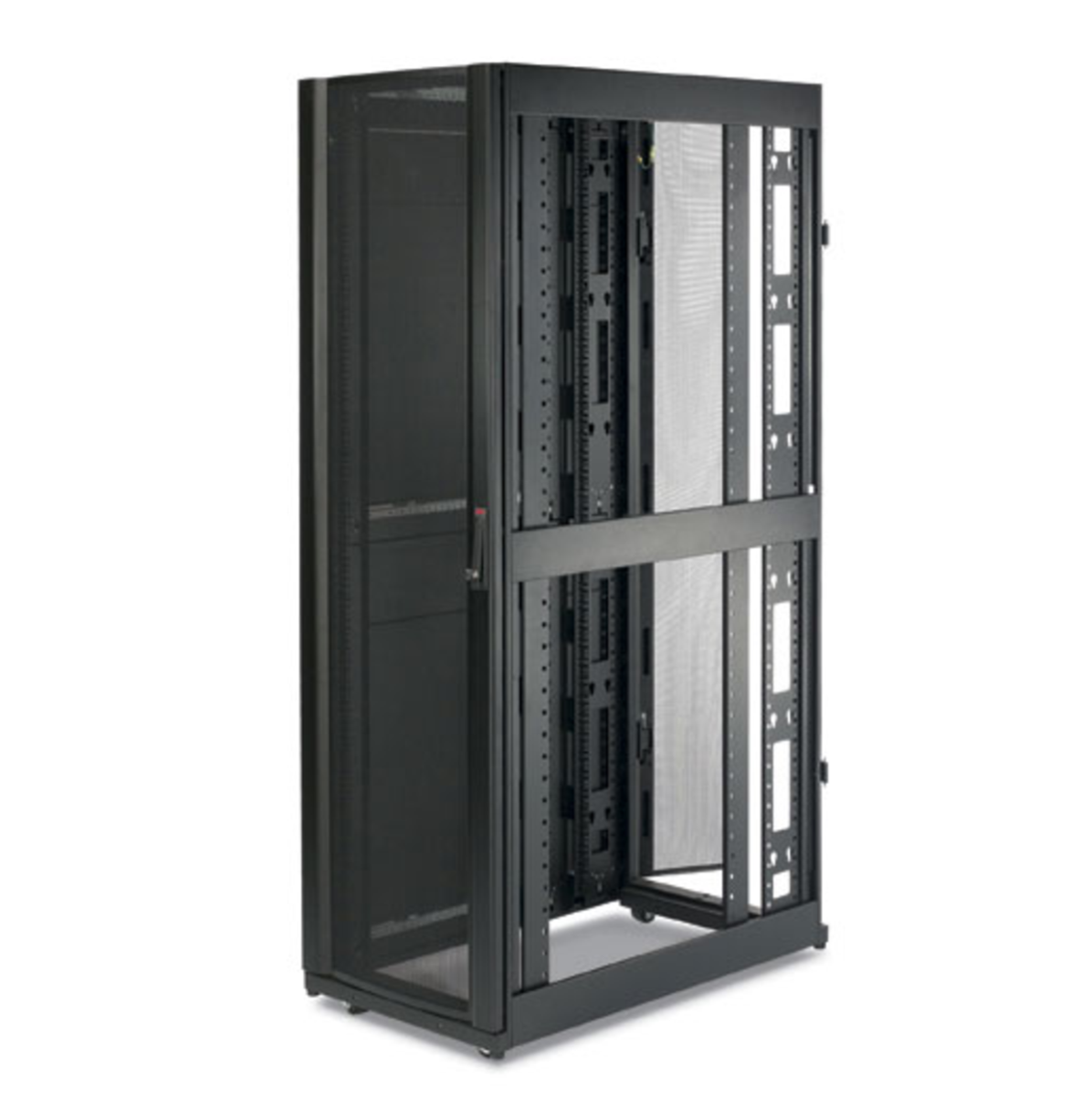 SELT / SOLD Tölvuskápur serverskápur / APC 3100 og APC2101.