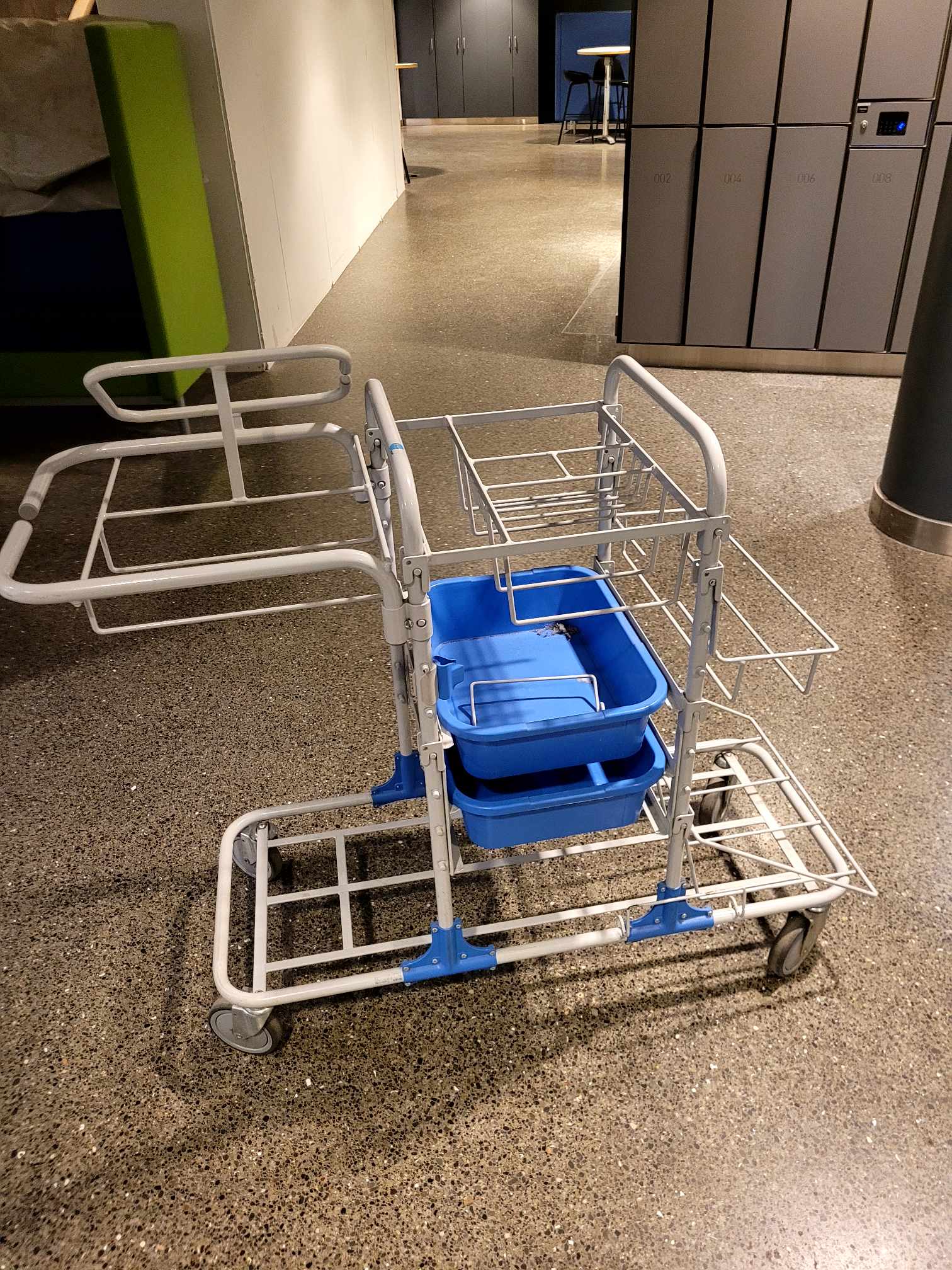 SELT / SOLD Skúringavagnar - ræstivagnar - 12 stk. Rekstrarvörur 10