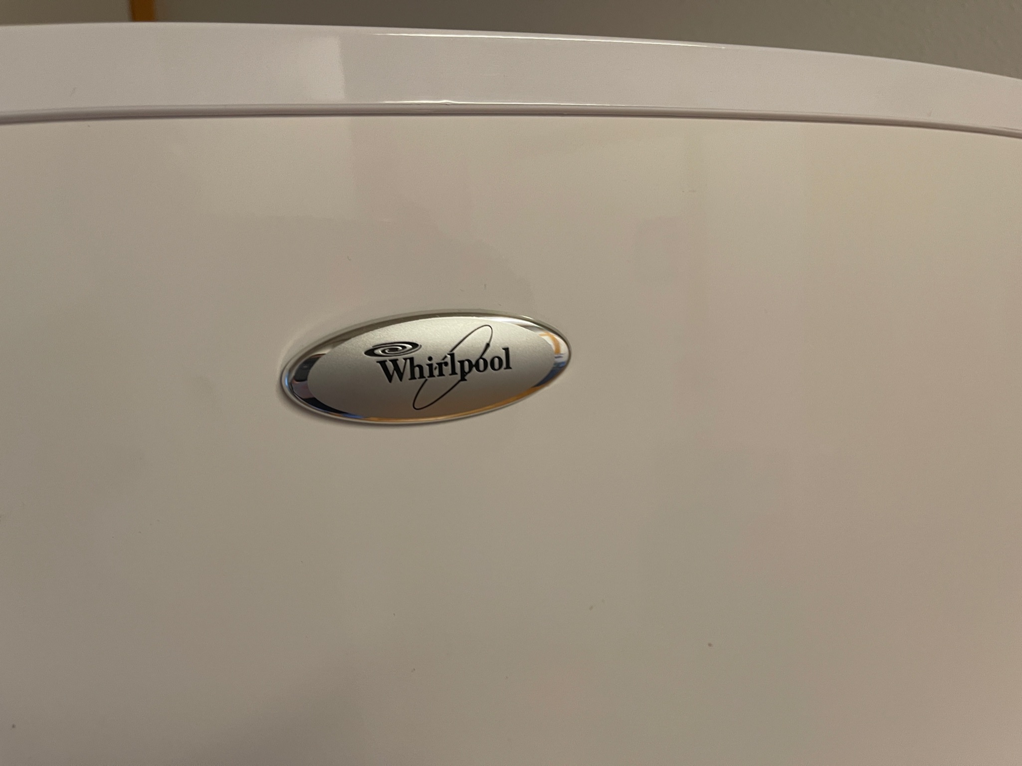 SELT - Whirlpool kæliskápur 9
