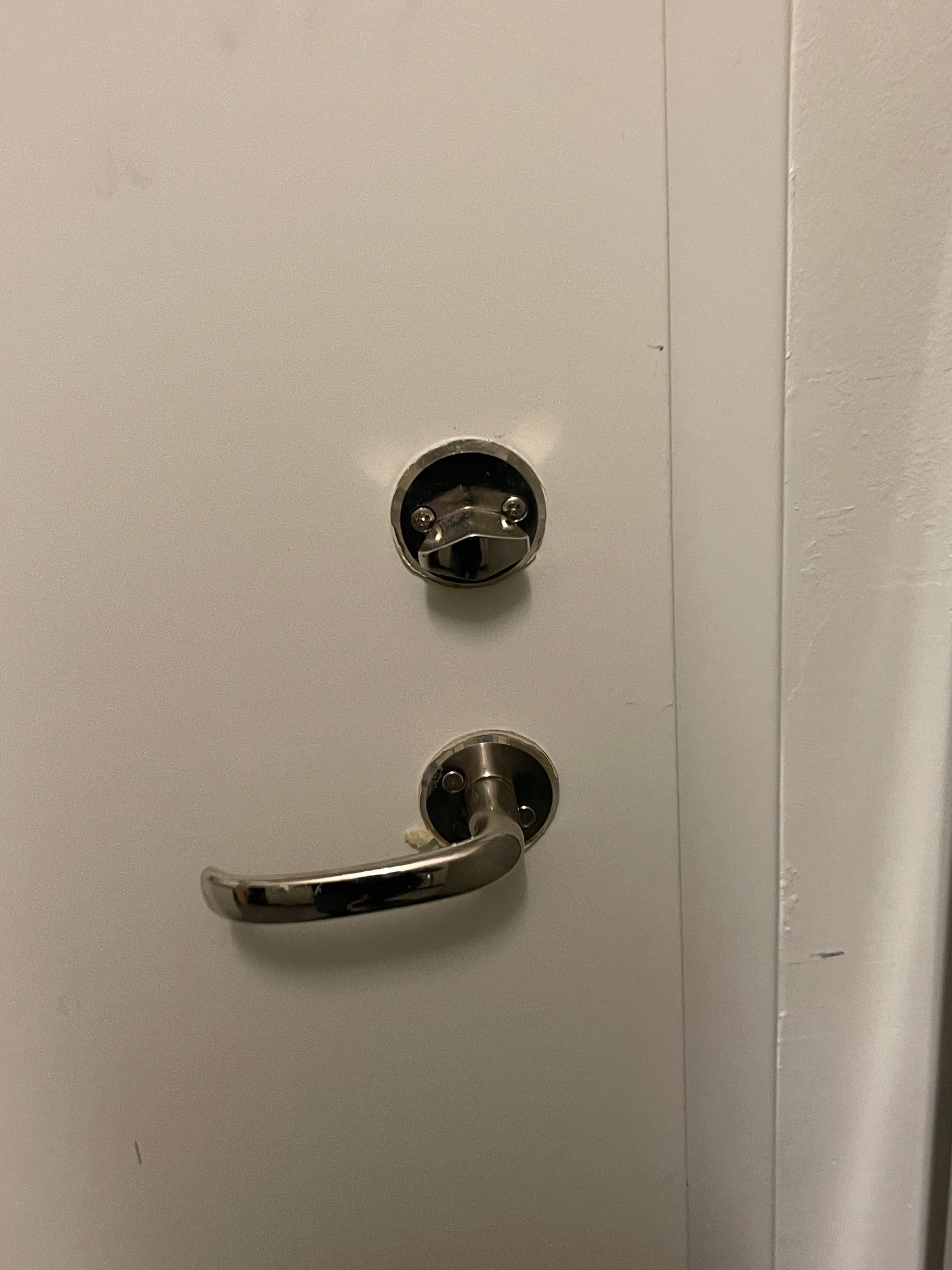 SELT / SOLD Eldvarnarhurð í ramma með pumpu 3