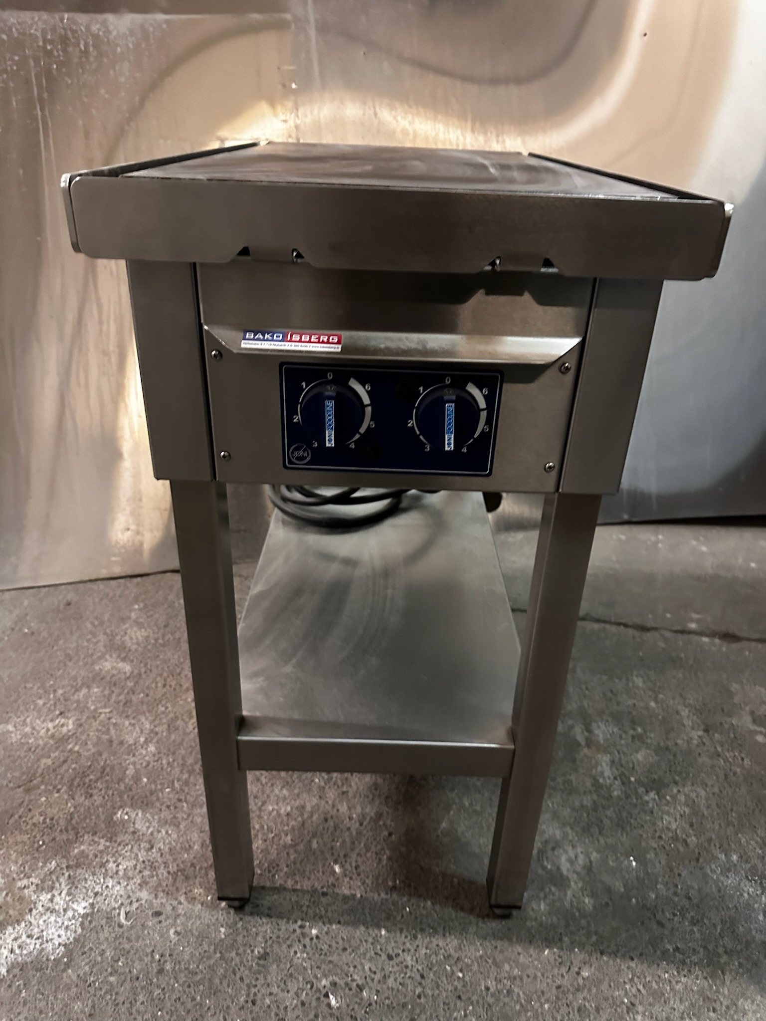 SELT / SOLD Jöni Foodline eldavél, B46/D86/H90 cm 4