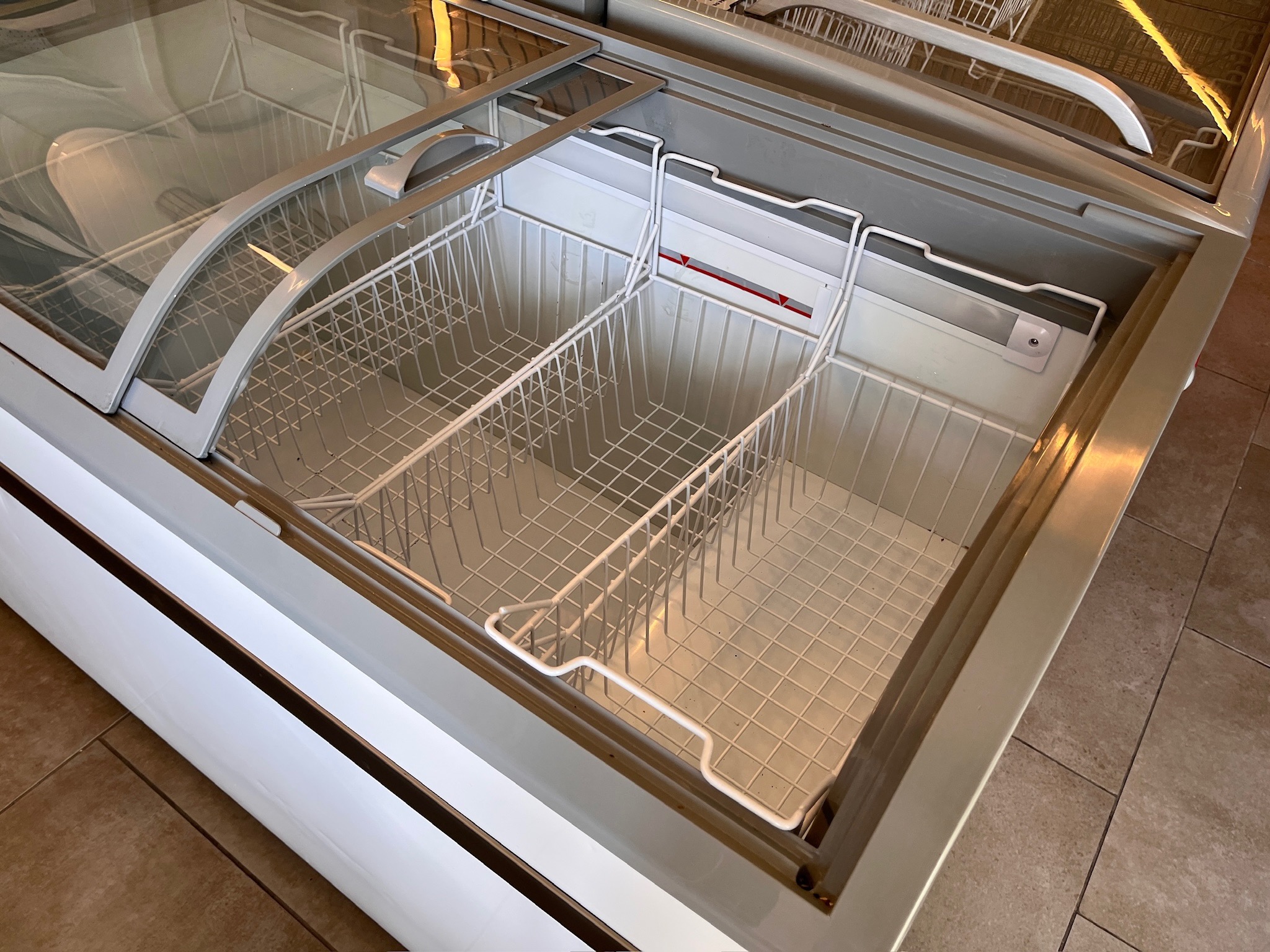 SELT / SOLD Scancool 500 lítra Frysti- og kælikista XS 602 E (2022) 8