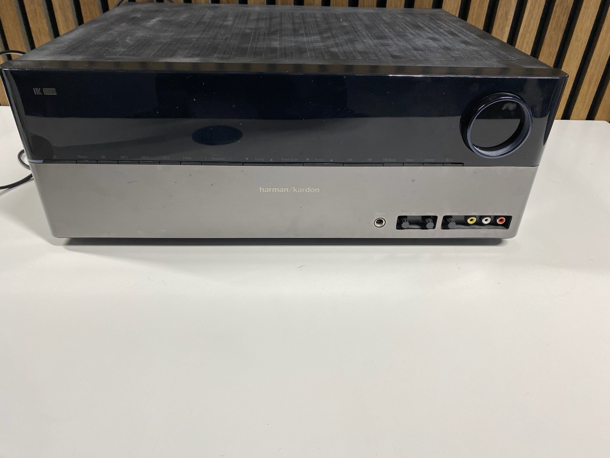 SELT / SOLD Magnari - Harman/Kardon