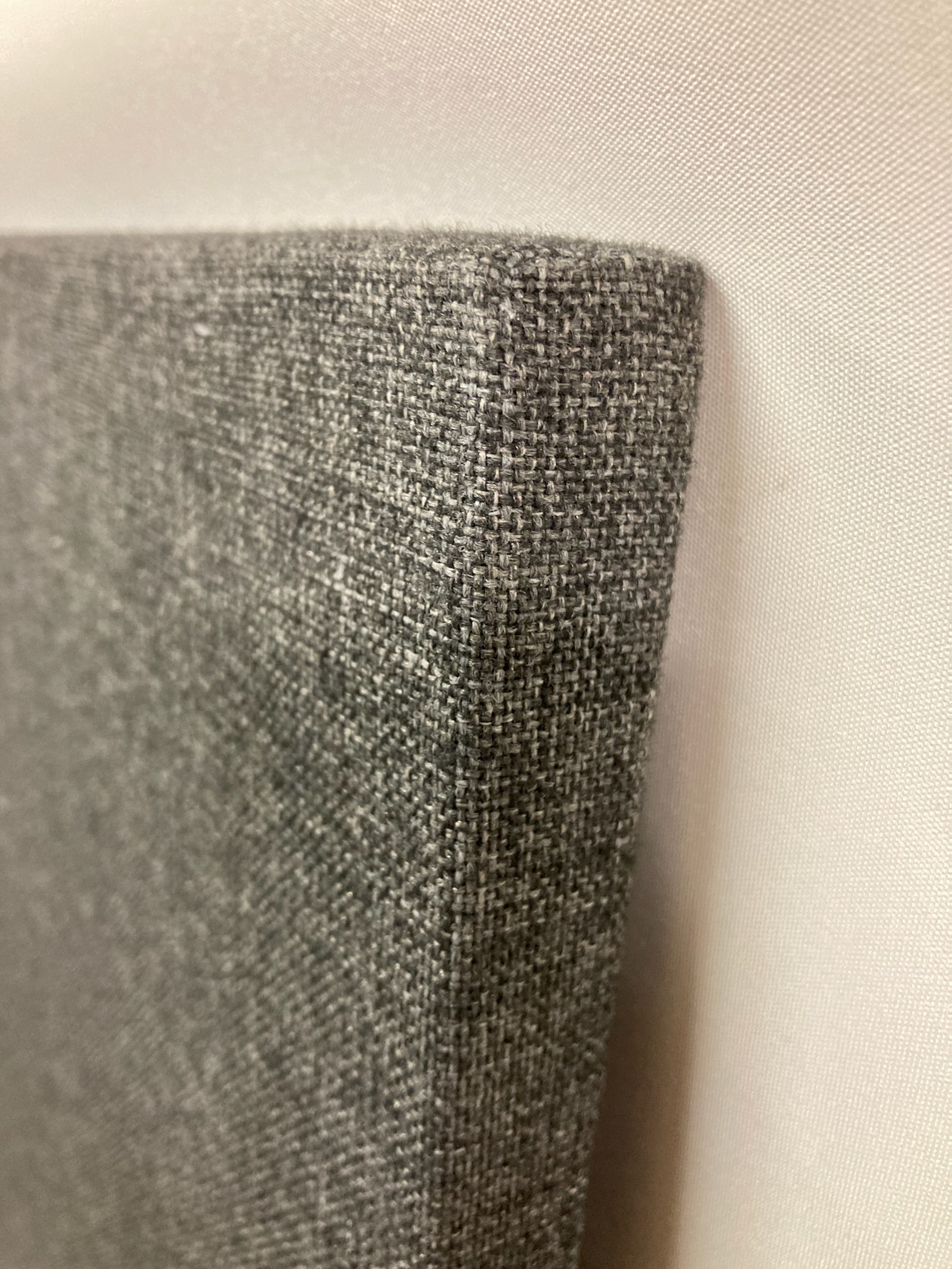 SELT / SOLD ÁG borð/veggjatauskilrúm - dökkgrátt - Hæð 163sm. x Breidd 65sm 2