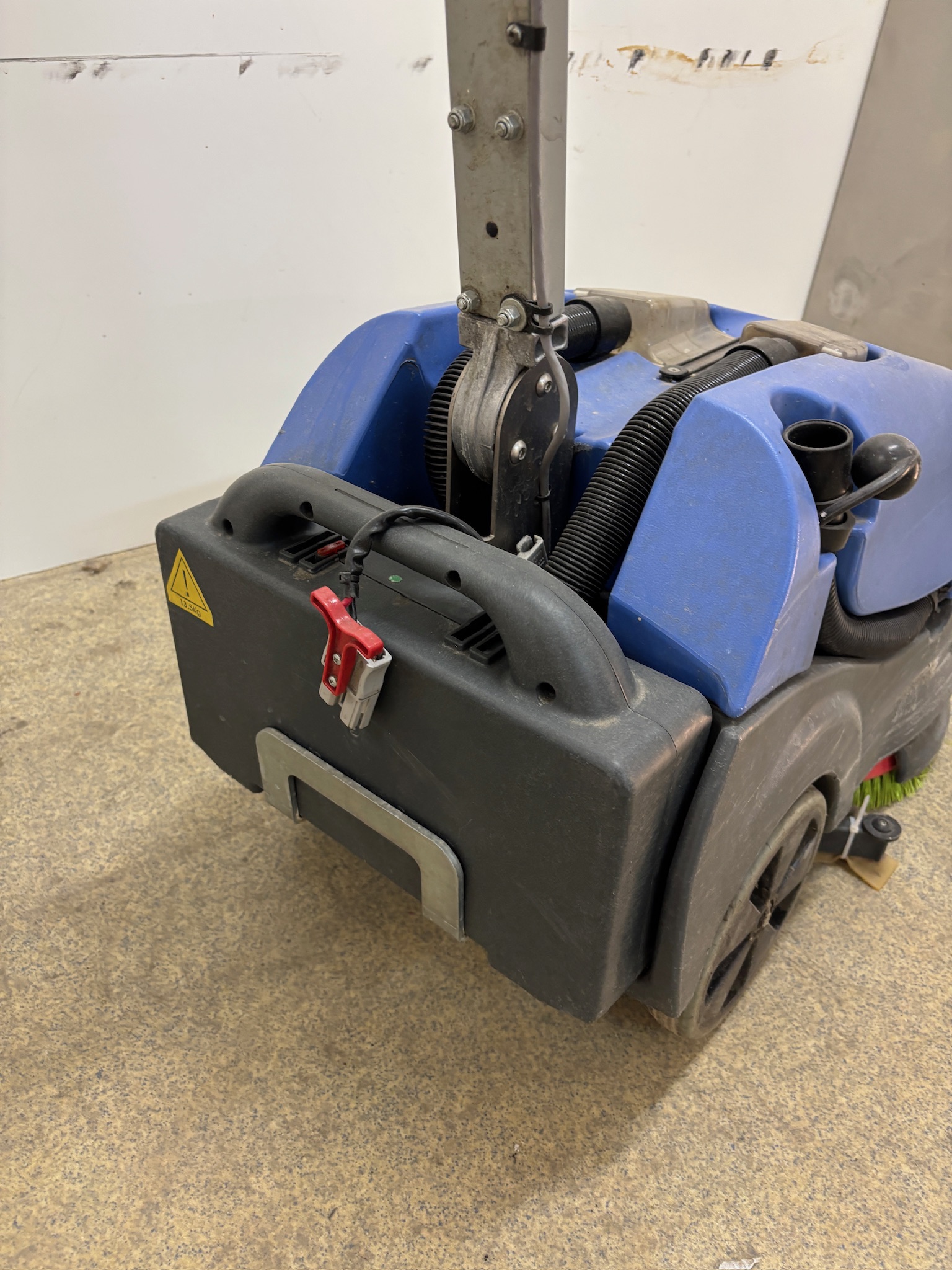 SELT / SOLD Numatic TTB1840 gólfþvottavél m/rafhlöðu 2