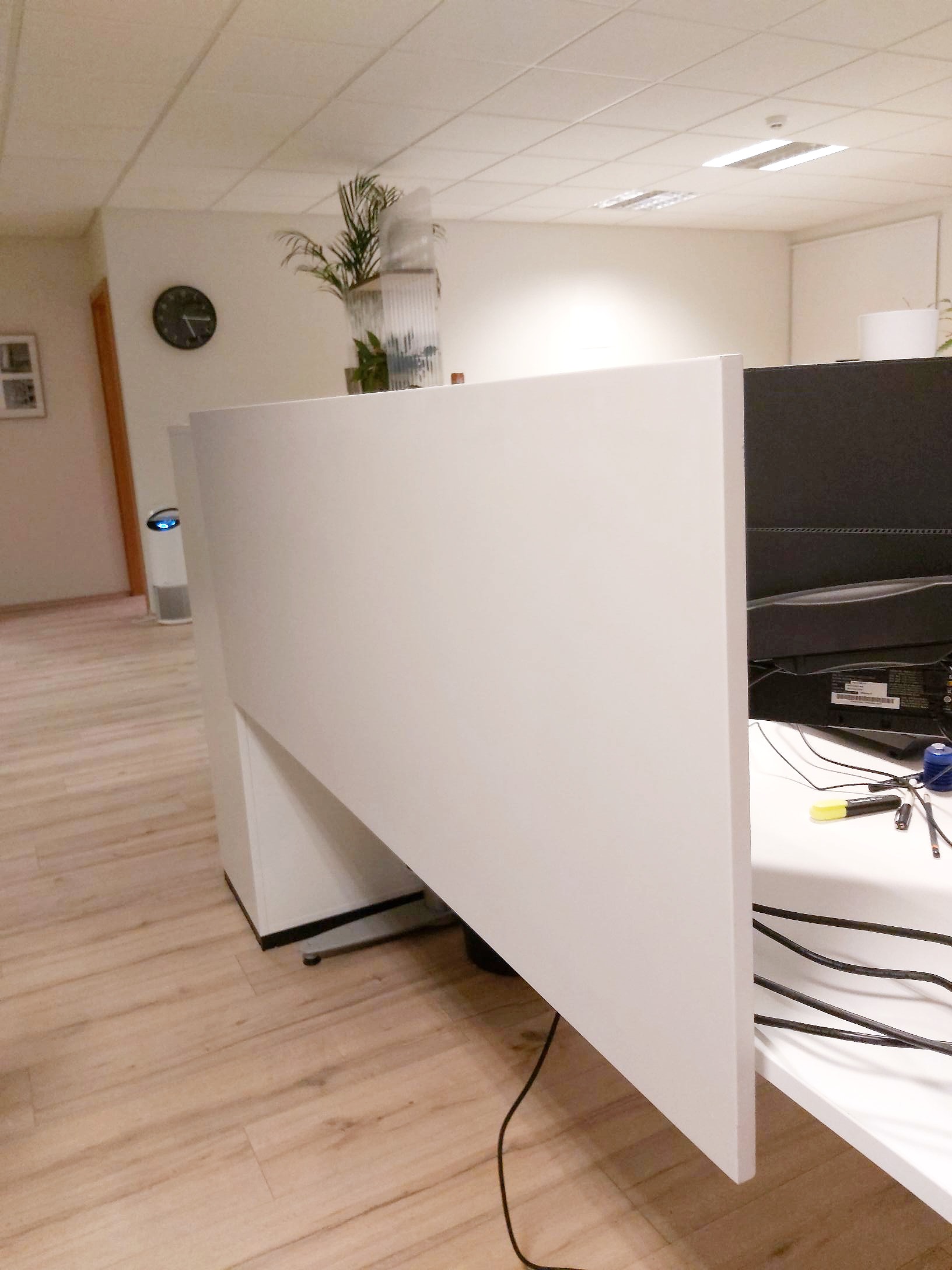 SELT/SOLD Borðskilrúm 160x60 sm ljósgrátt - 5 stk til.