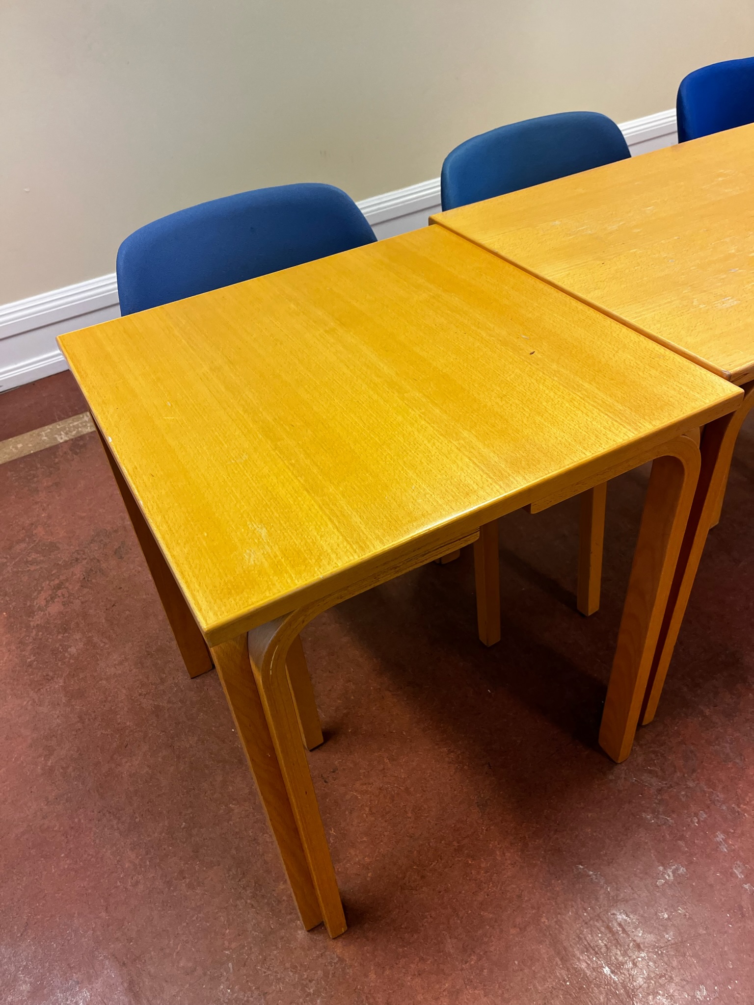 SELT / SOLD Skólaborð - kennsluborð 5