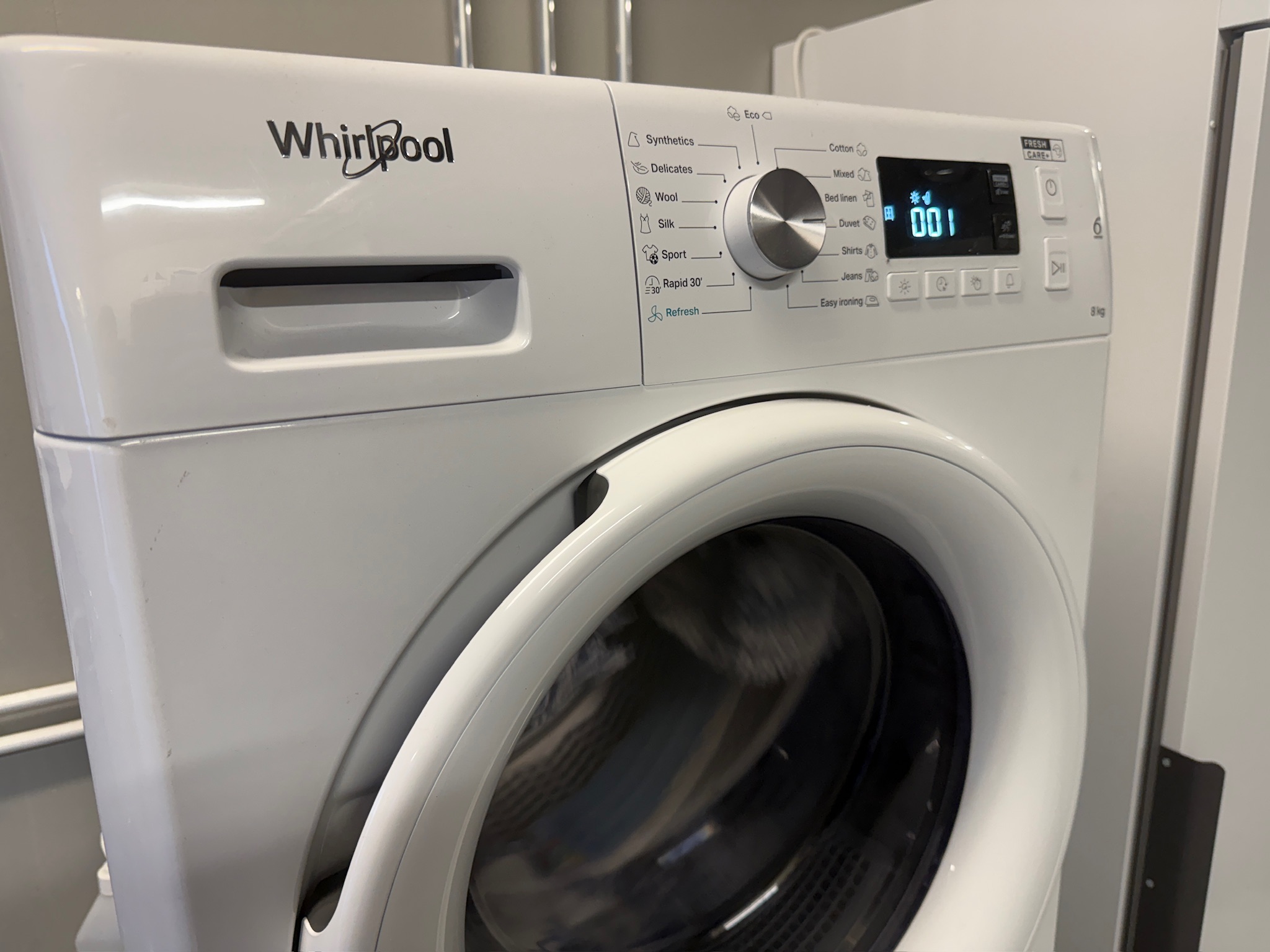 SELT / SOLD Whirlpool þurrkari, 8kg. 2