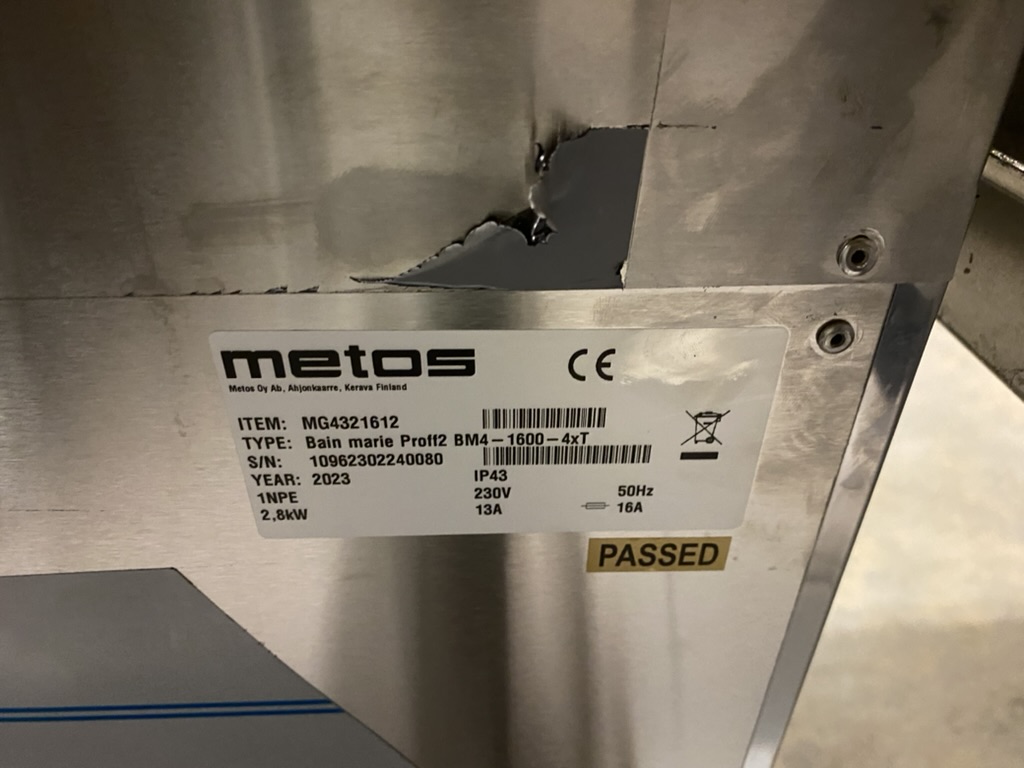 SELT / SOLD Metos hitaborð undir gastrobakka, 2023, B160 D65 x H90 sm. 9