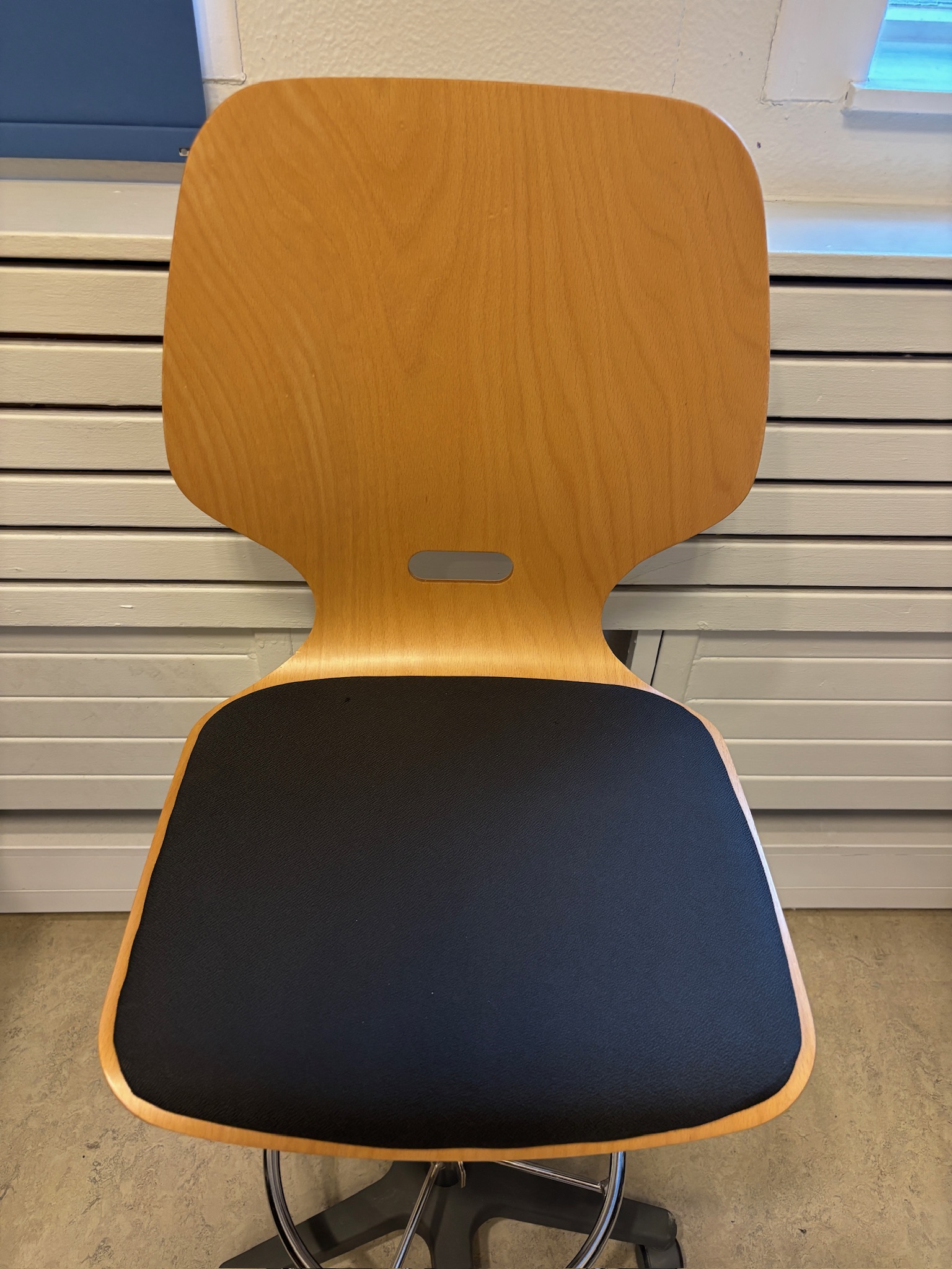 SELT / SOLD Skólastóll / hástóll frá Á. Guðmundsson 5