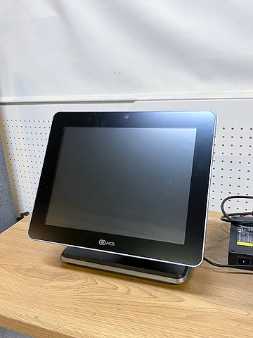 SELT / SOLD NCR RealPOS 7199 afgreiðslukerfi með prentara 3