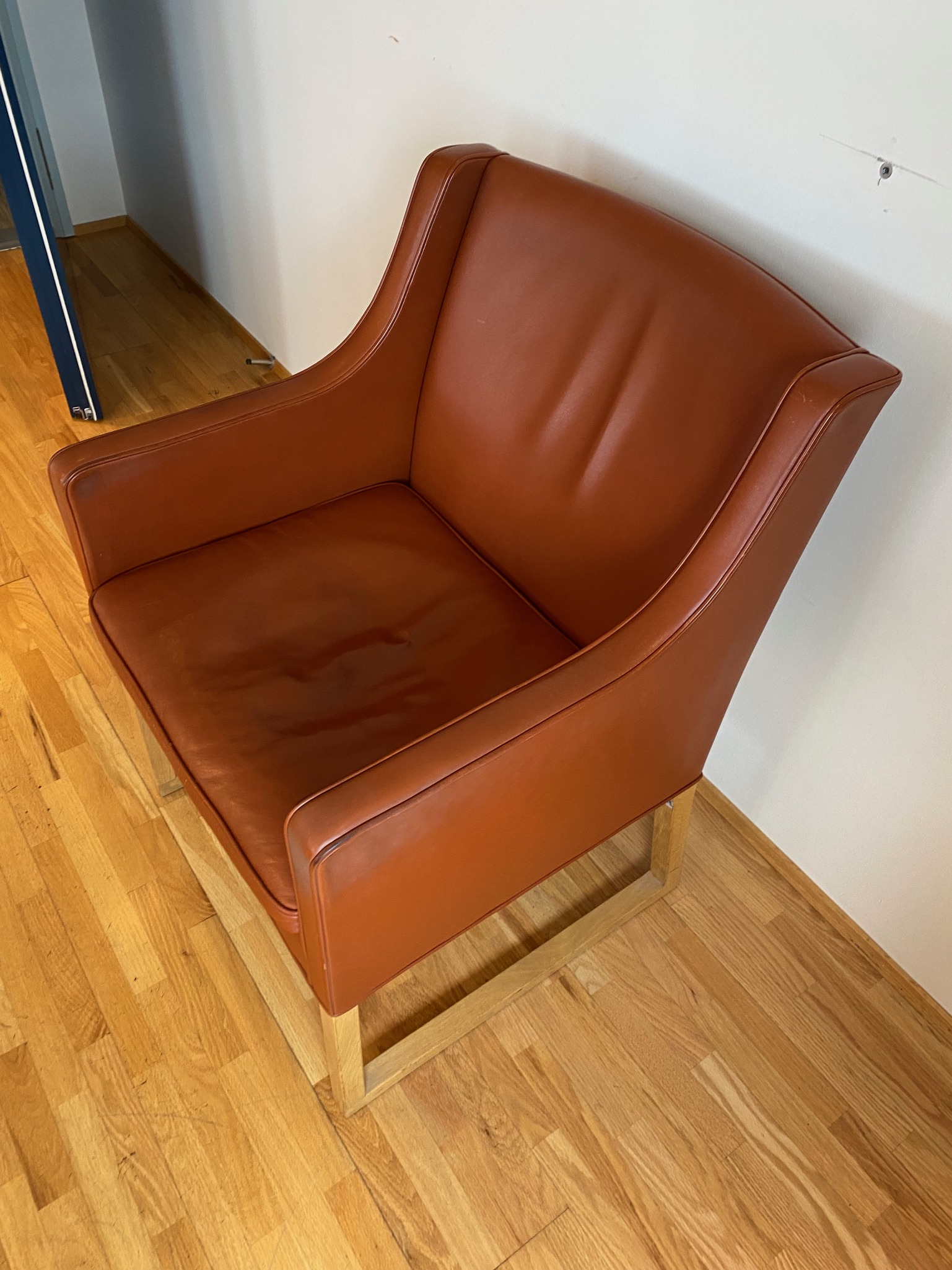 SELT / SOLD Borge Mogensen Lounge Chairs, Model 3246, handsmíðaðir leðurstóll 4