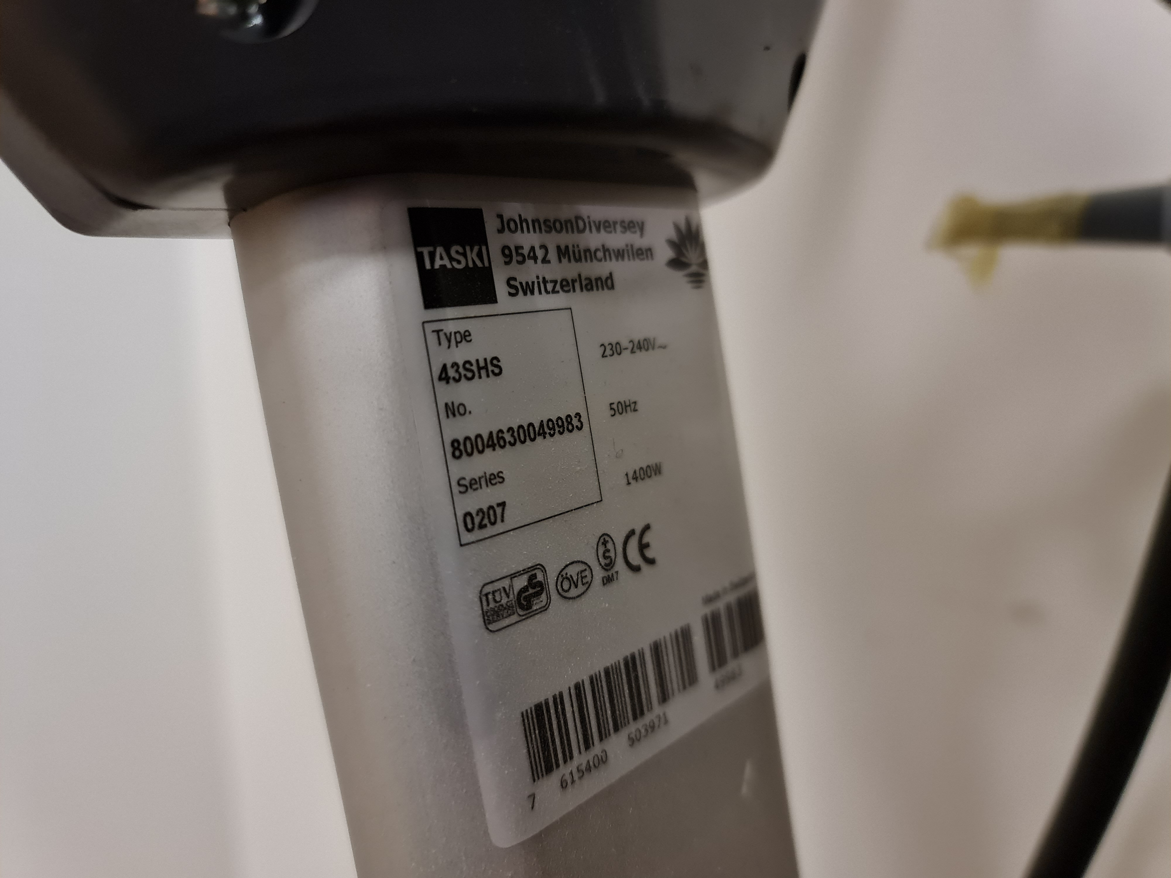 SELT / SOLD - TASKI 43 SHS skúringavél - Toppstandi 2