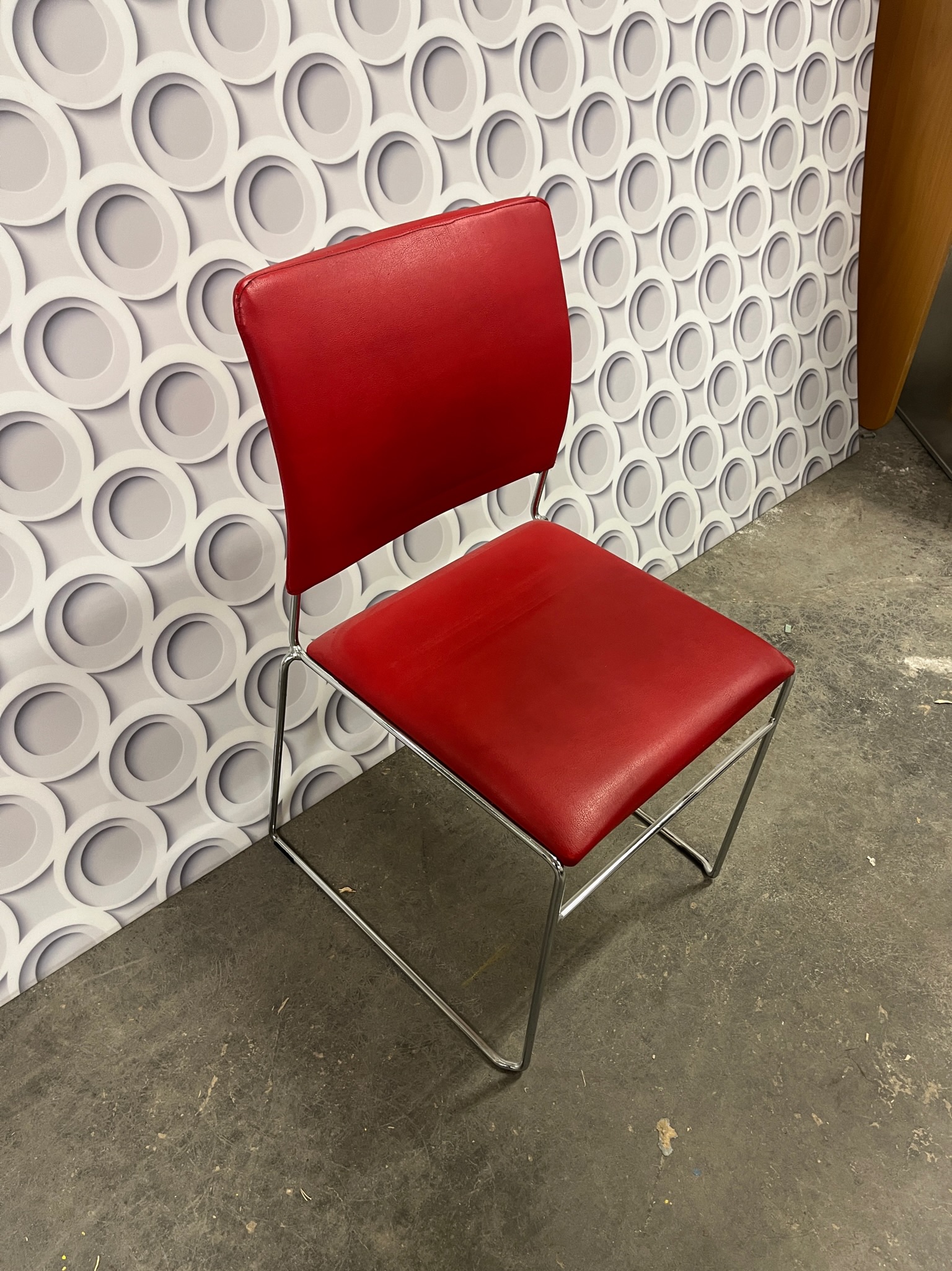 SELT / SOLD Syrusson fundarstólar 7