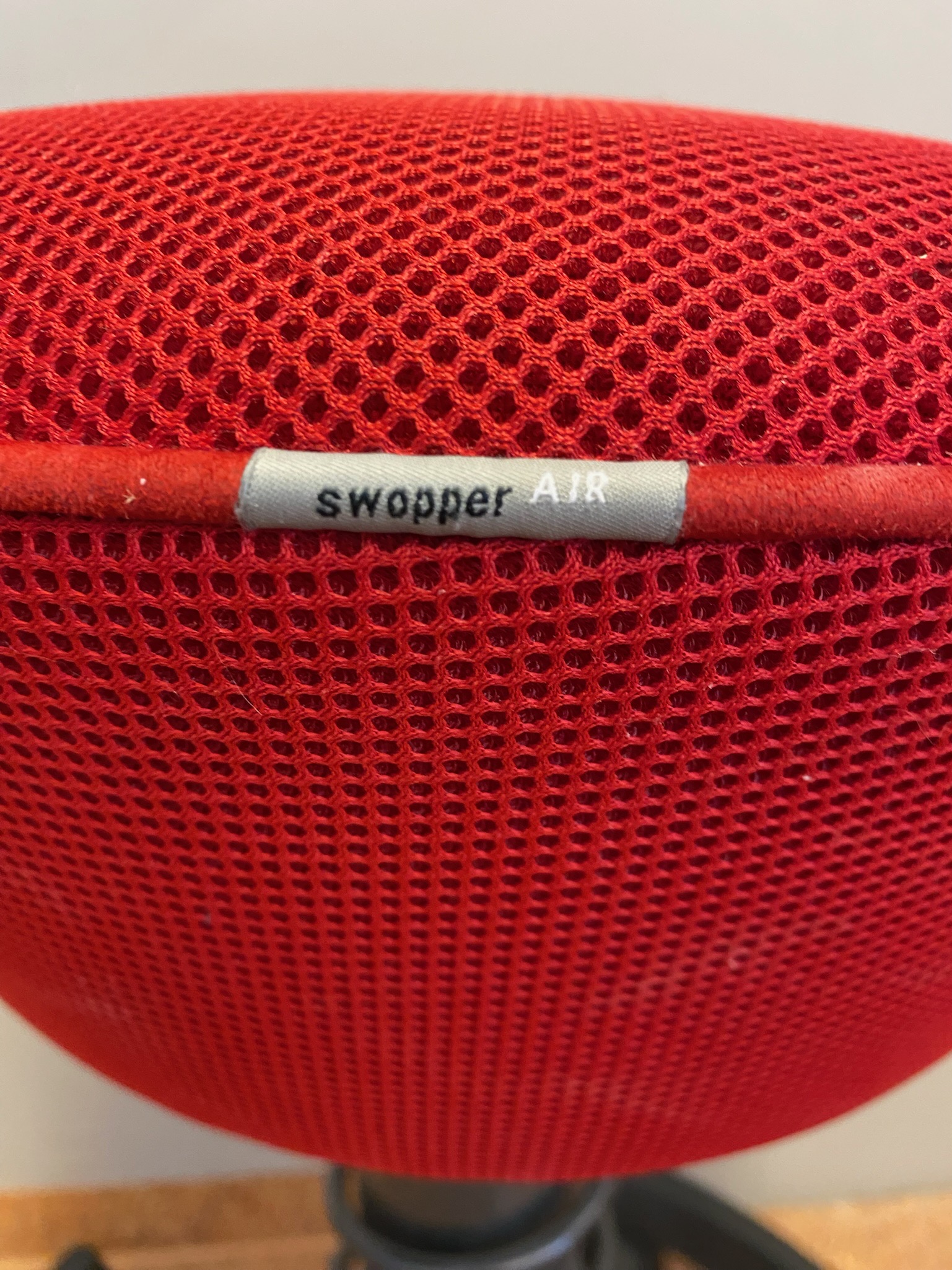 SELT / SOLD Aeris Swopper ''Air'' heilsukollur frá Eirberg - Rauður 3