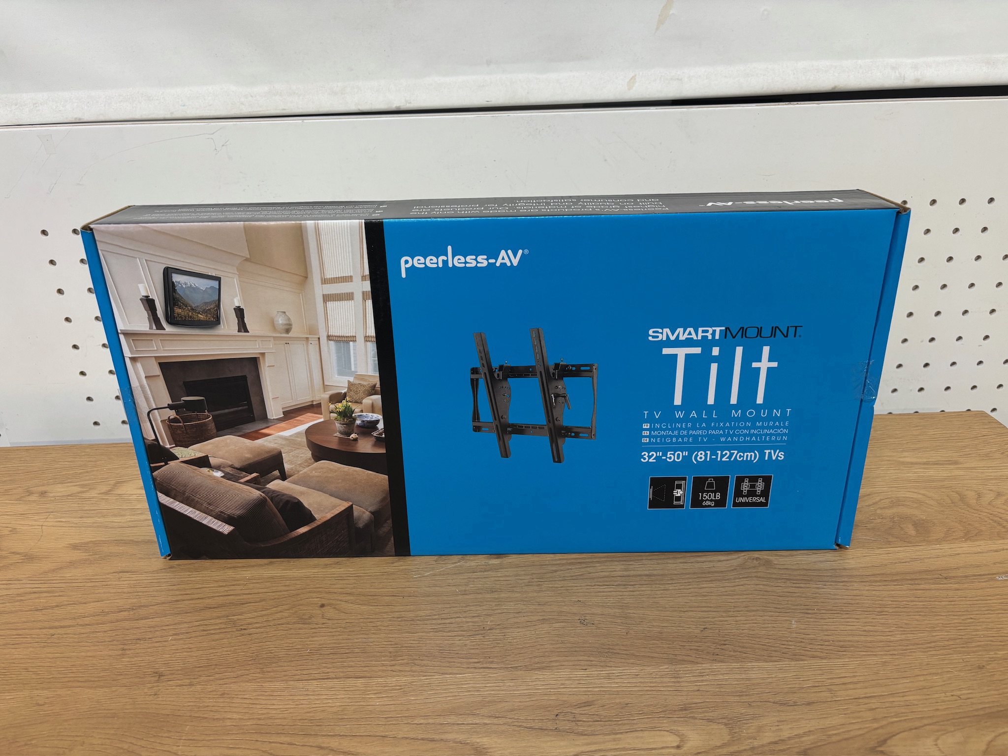 Peerless-AV SmartMount Tilt veggfesting fyrir sjónvörp
