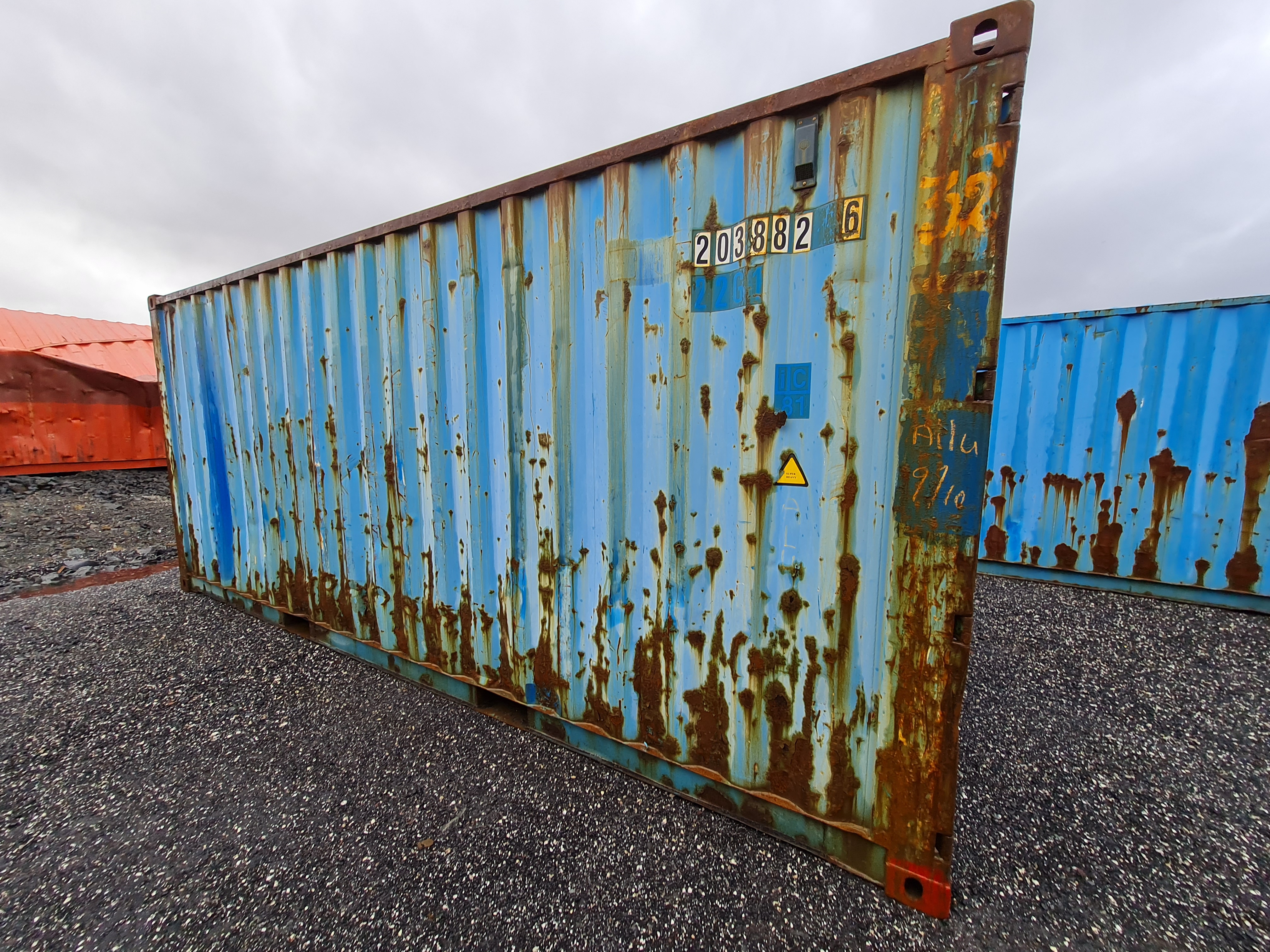 SELT / SOLD Gámur 15 - 20 fet - blár 203882 6 3