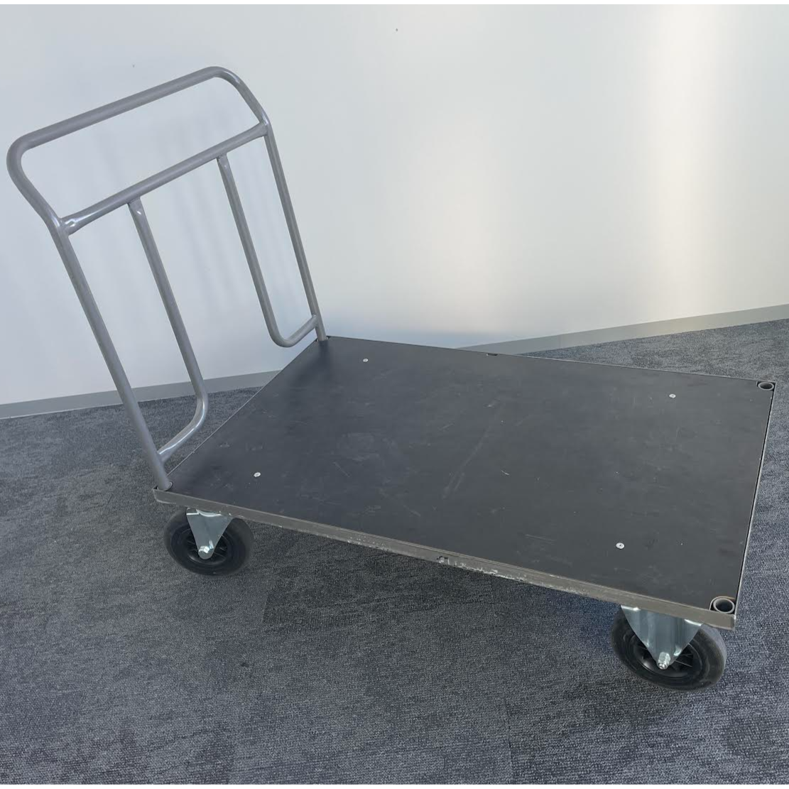 SELT / SOLD Lagervagn frá Léttitækni, L100xB60sm. 500kg.