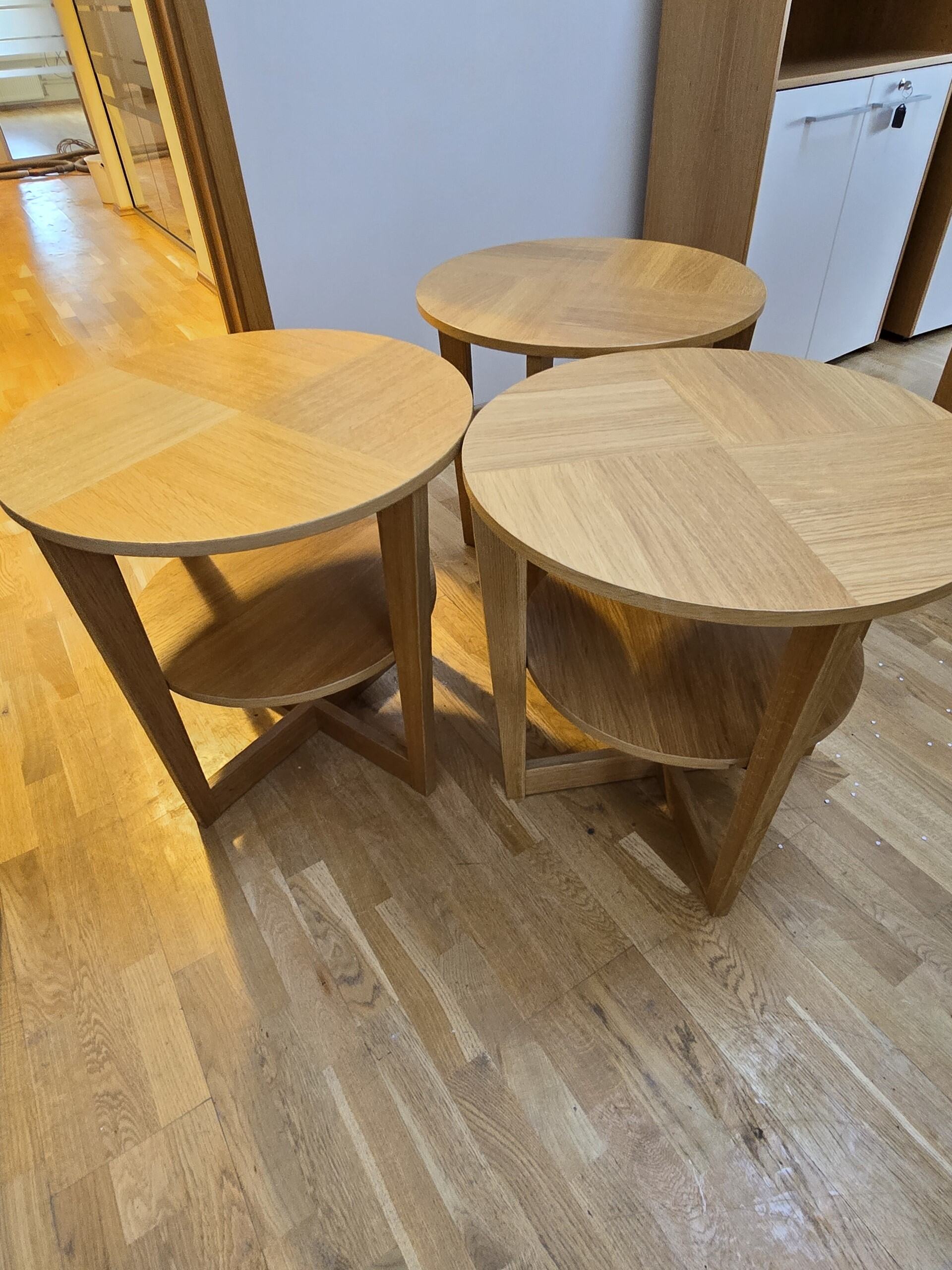 SELT / SOLD Vejmon hliðarborð frá IKEA, Ø60 x H60 sm. 2