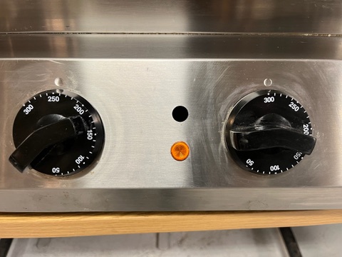 SELT / SOLD Saro grillpanna Fry top 610 3