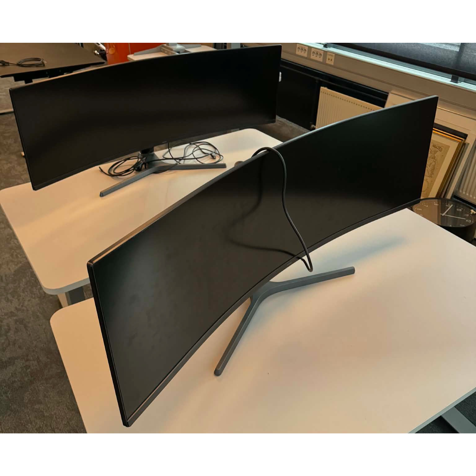 SELT / SOLD Samsung boginn leikjaskjár, 49'' 2