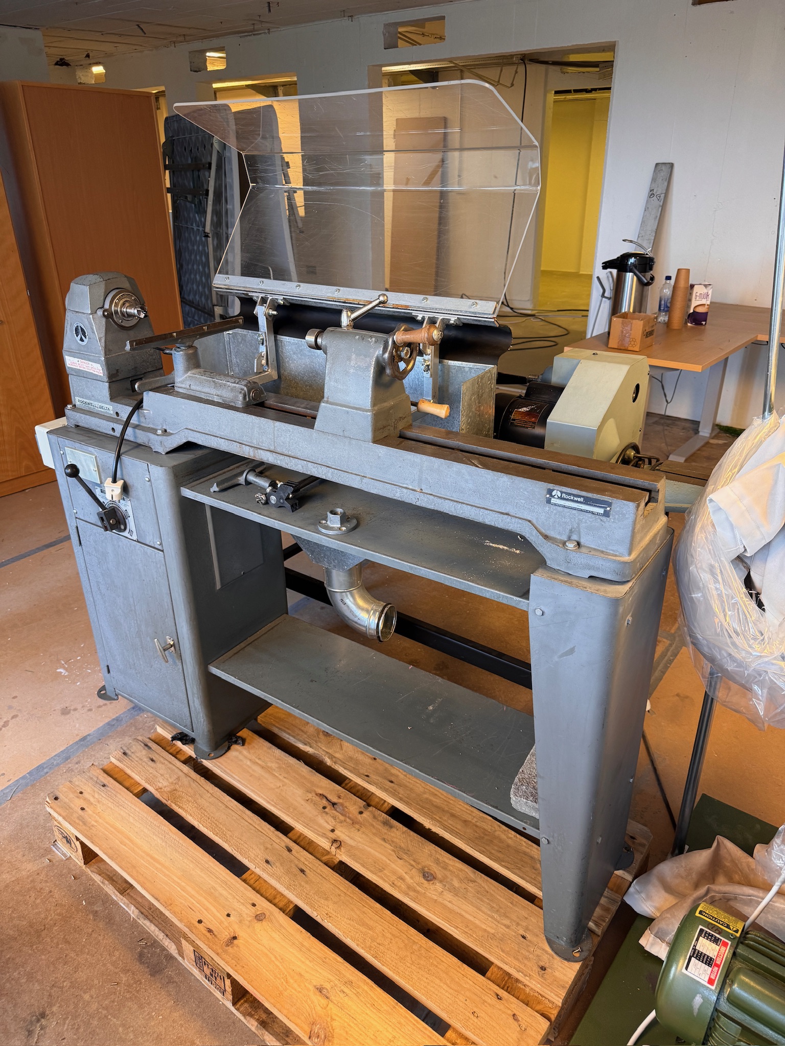 SELT / SOLD Rockwell rennibekkur 3