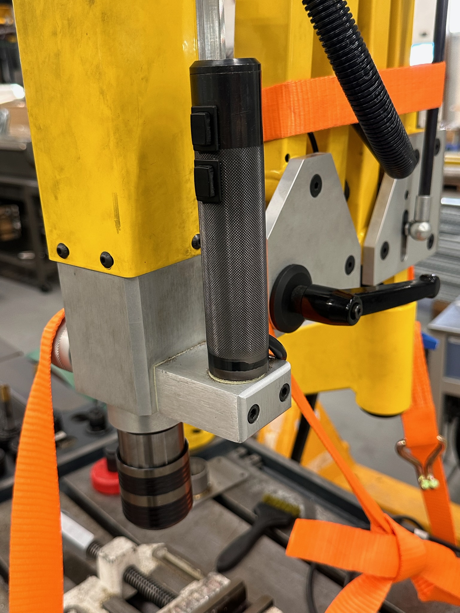 SELT / SOLD - CMA Machine Tools Rerm 24 c tapping vél- snikkvél 5