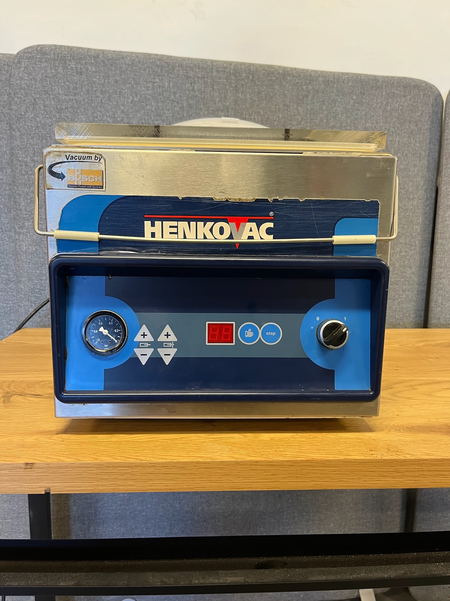 SELT / SOLD Henkovac vacuumpökkunarvél 2