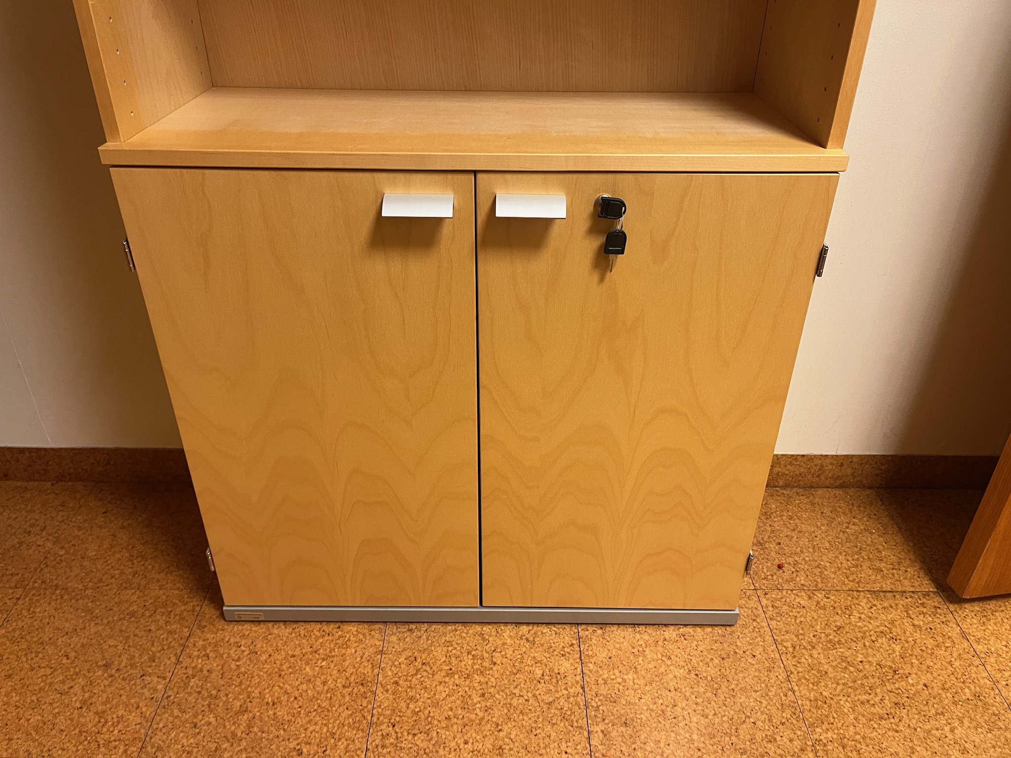 SELT / SOLD Bókaskápar, beyki (30 stk.) 3