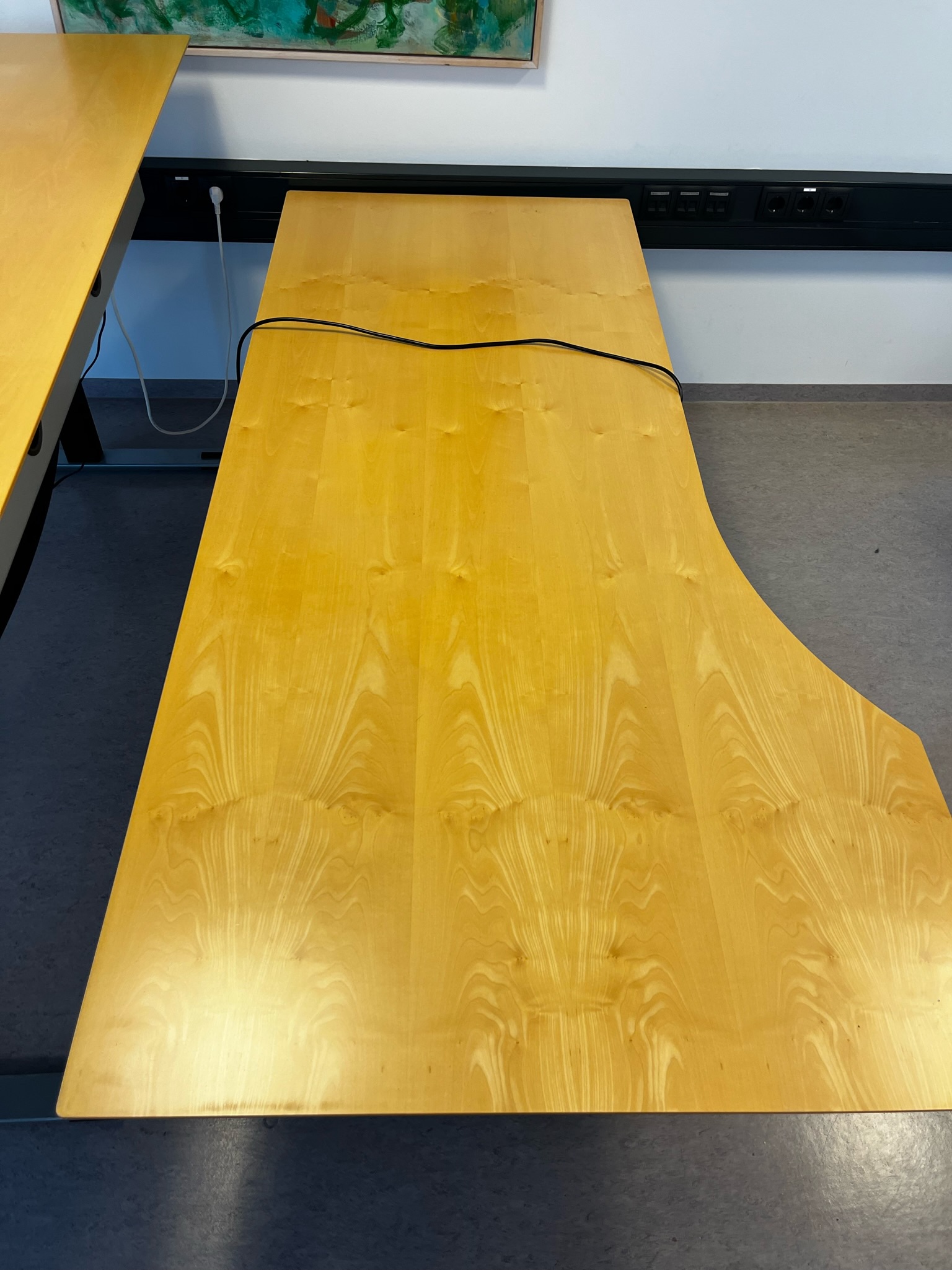 SELT / SOLD - Rafmagnsborð 180x100x80 - 7 stk. til 5