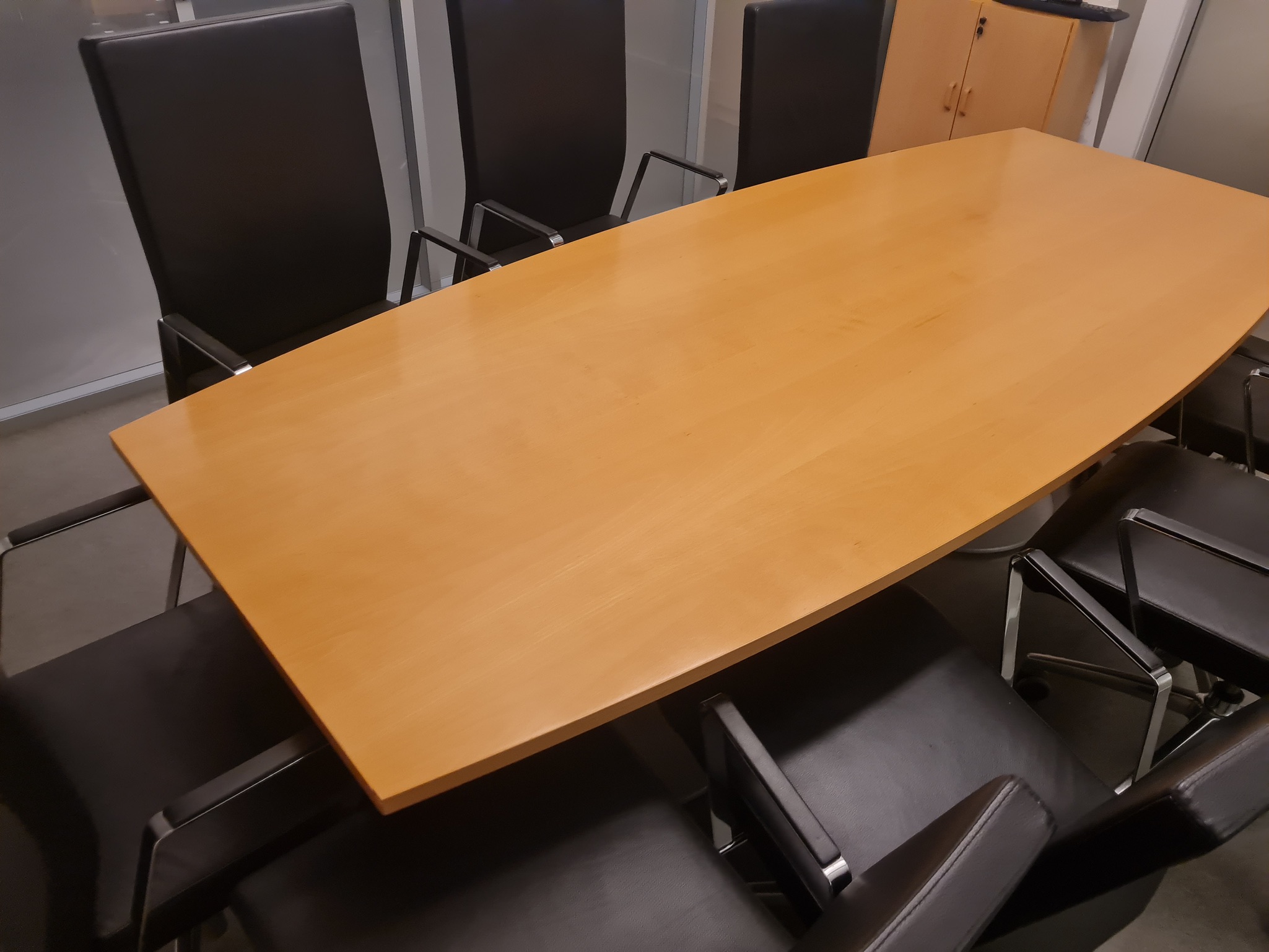 SELT / SOLD - Fundarborð, L250 x B110 sm., 6 til 8 manna 2