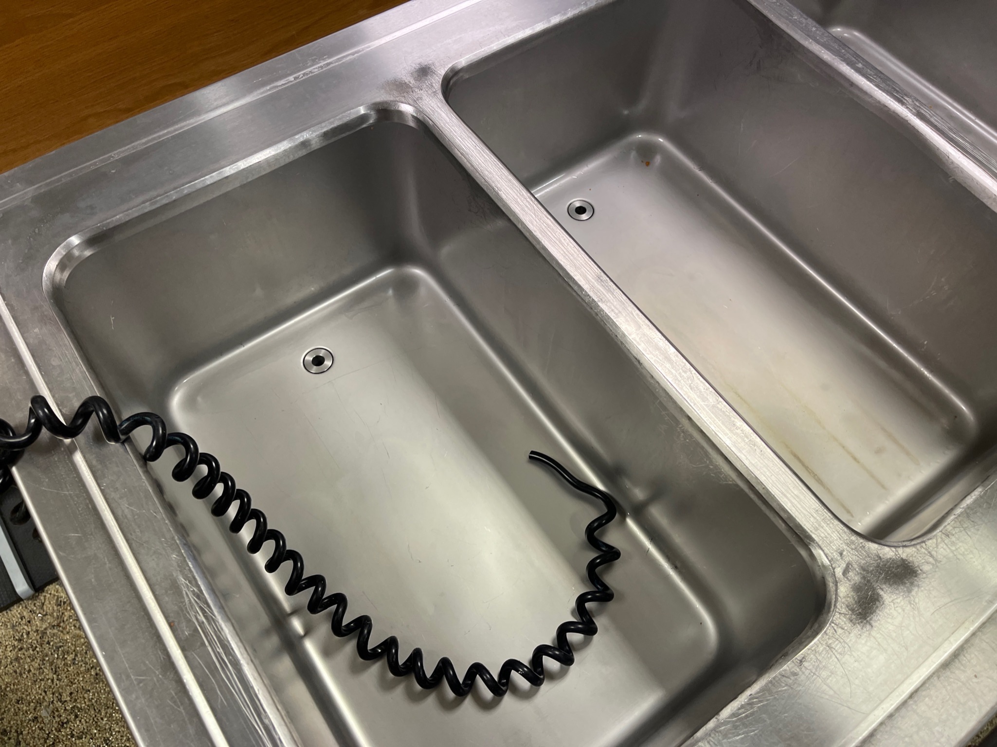 SELT / SOLD - Gastro hitaborð - mötuneytisvagn 4