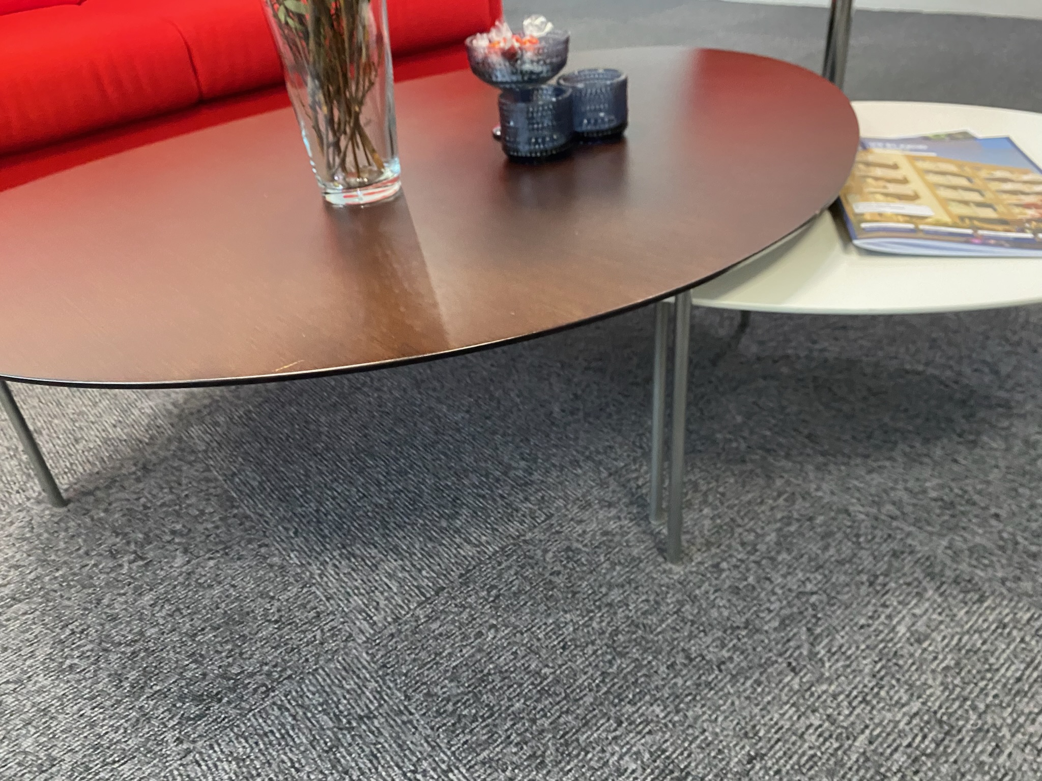 SELT / SOLD Stua Eclipse sófaborð frá Módern 3