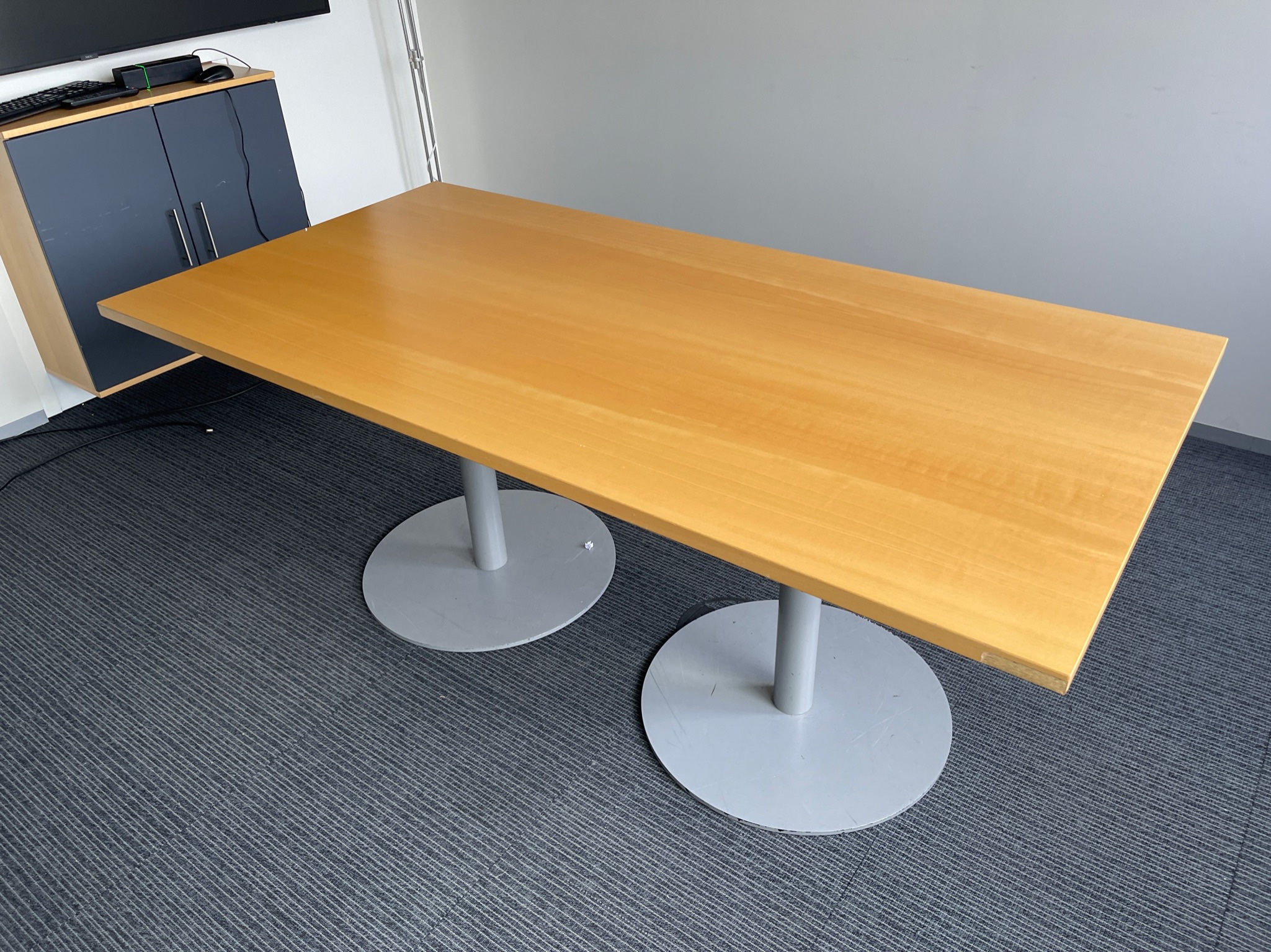 SELT / SOLD Fundarborð - 180 x 90 (4-6 manna)