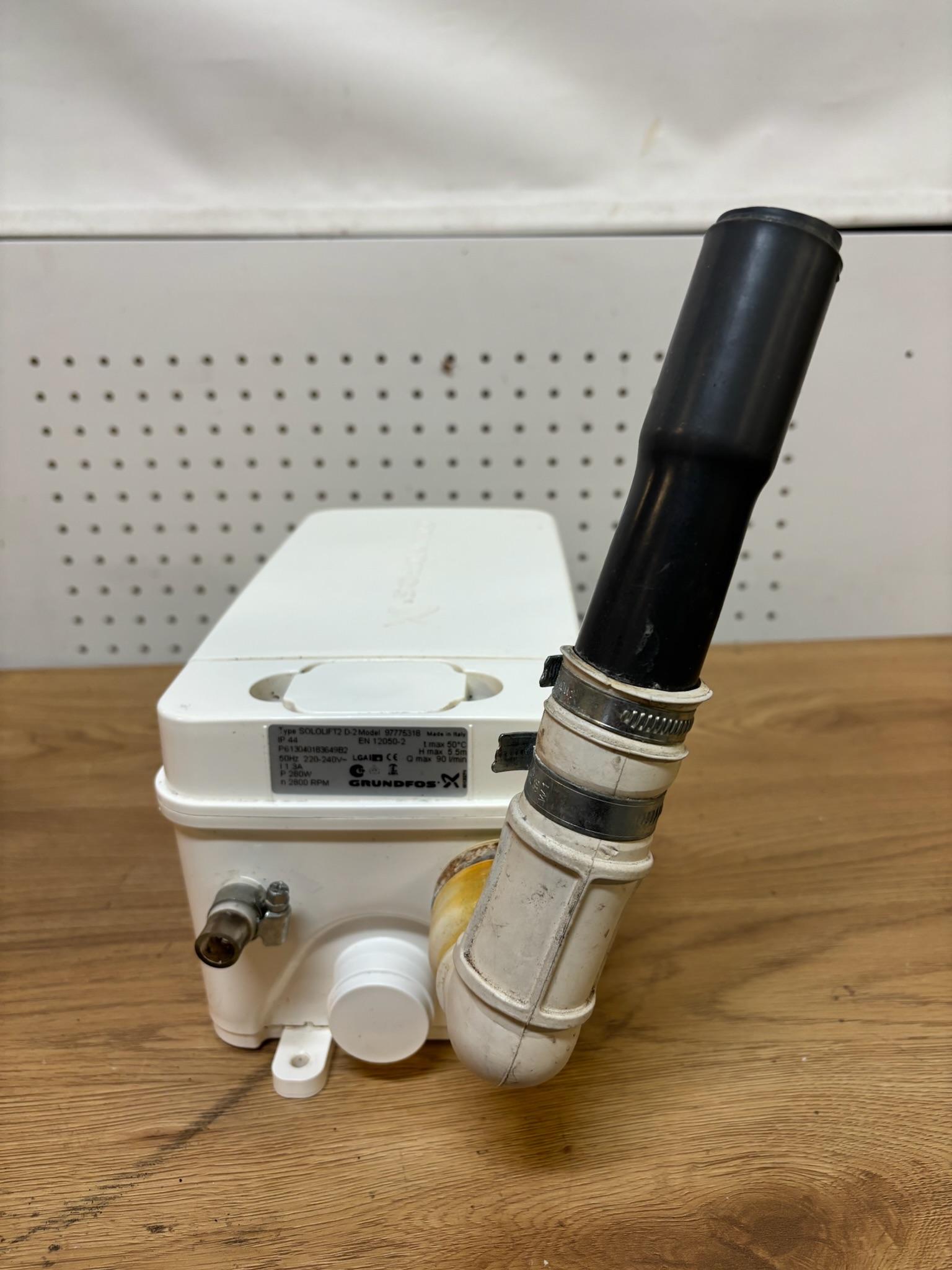 Grundfos Sololift2 D-2 dælustöð frá Tengi 2