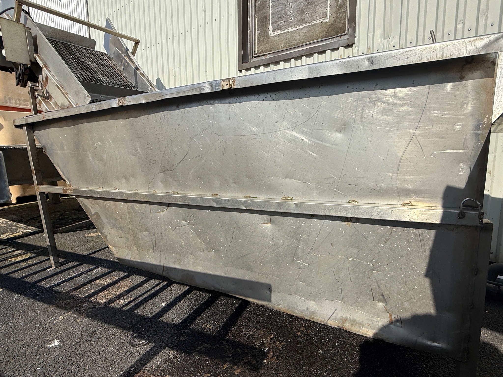 Færiband/kar ryðfrítt L250 x B110 x H106 sm 5