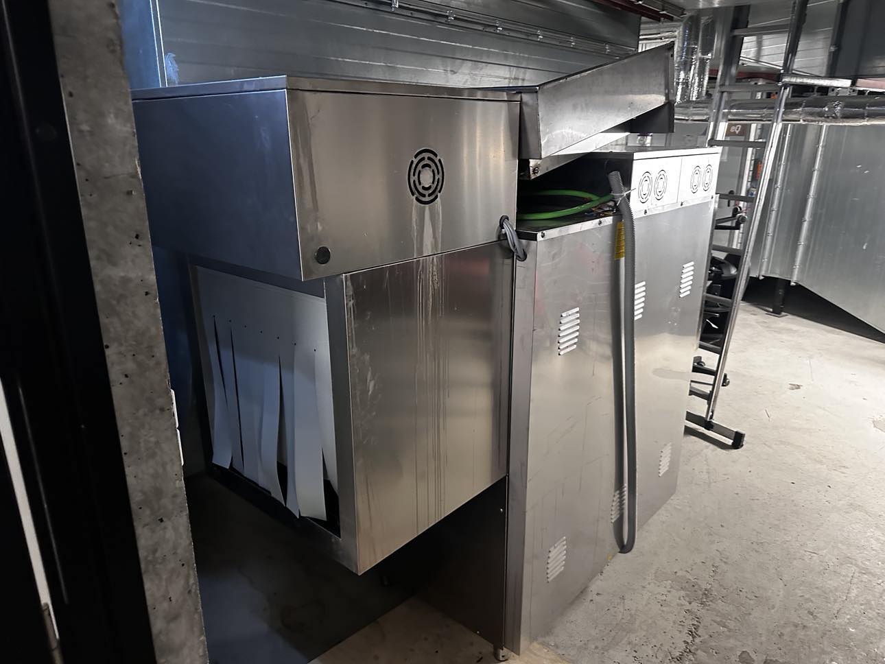 SELT / SOLD Aristarco AR 2500 uppþvottalína með stálrenniborði. 3