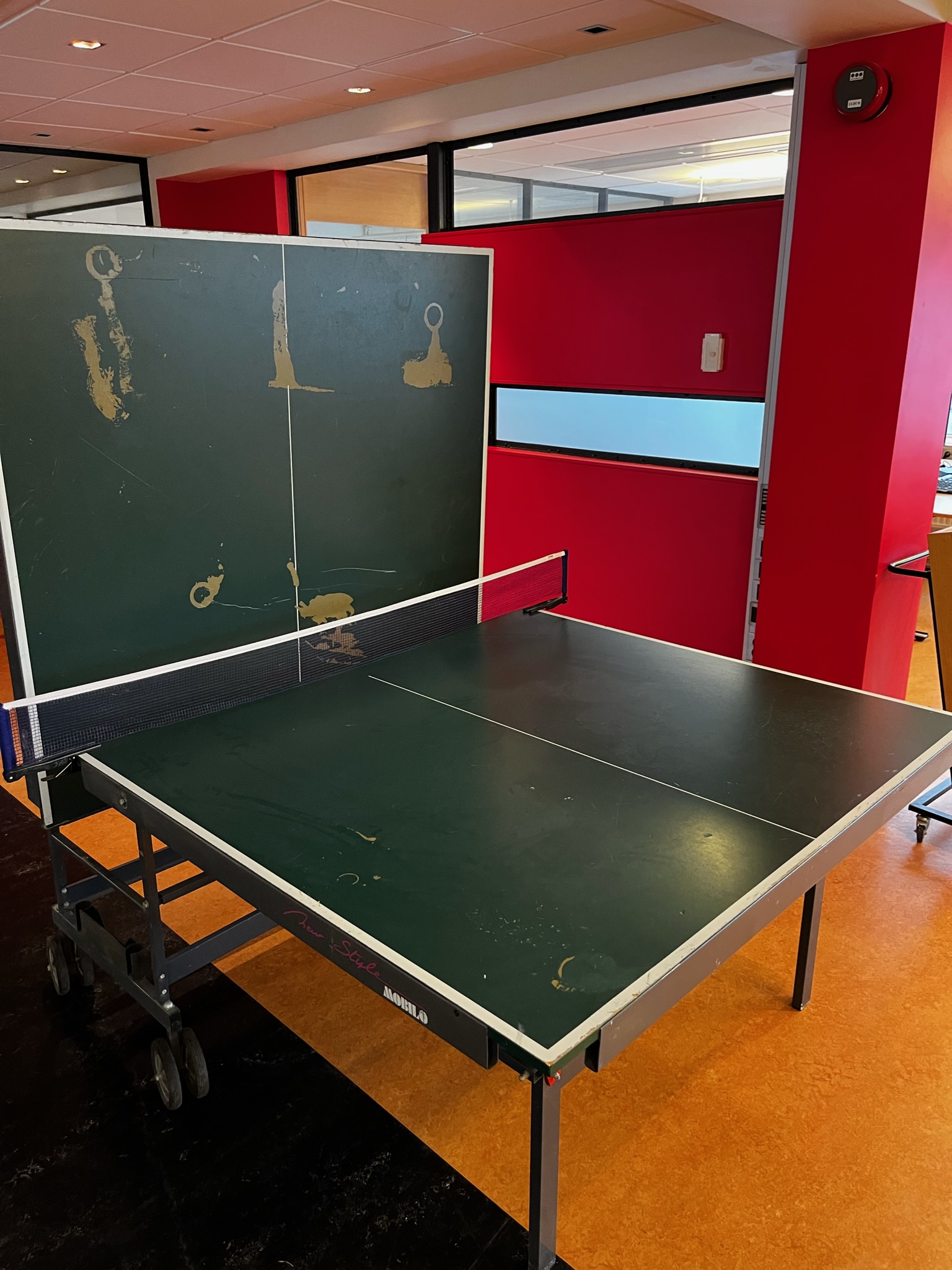 selt/sold Borðtennisborð með öllum fylgihlutum 7