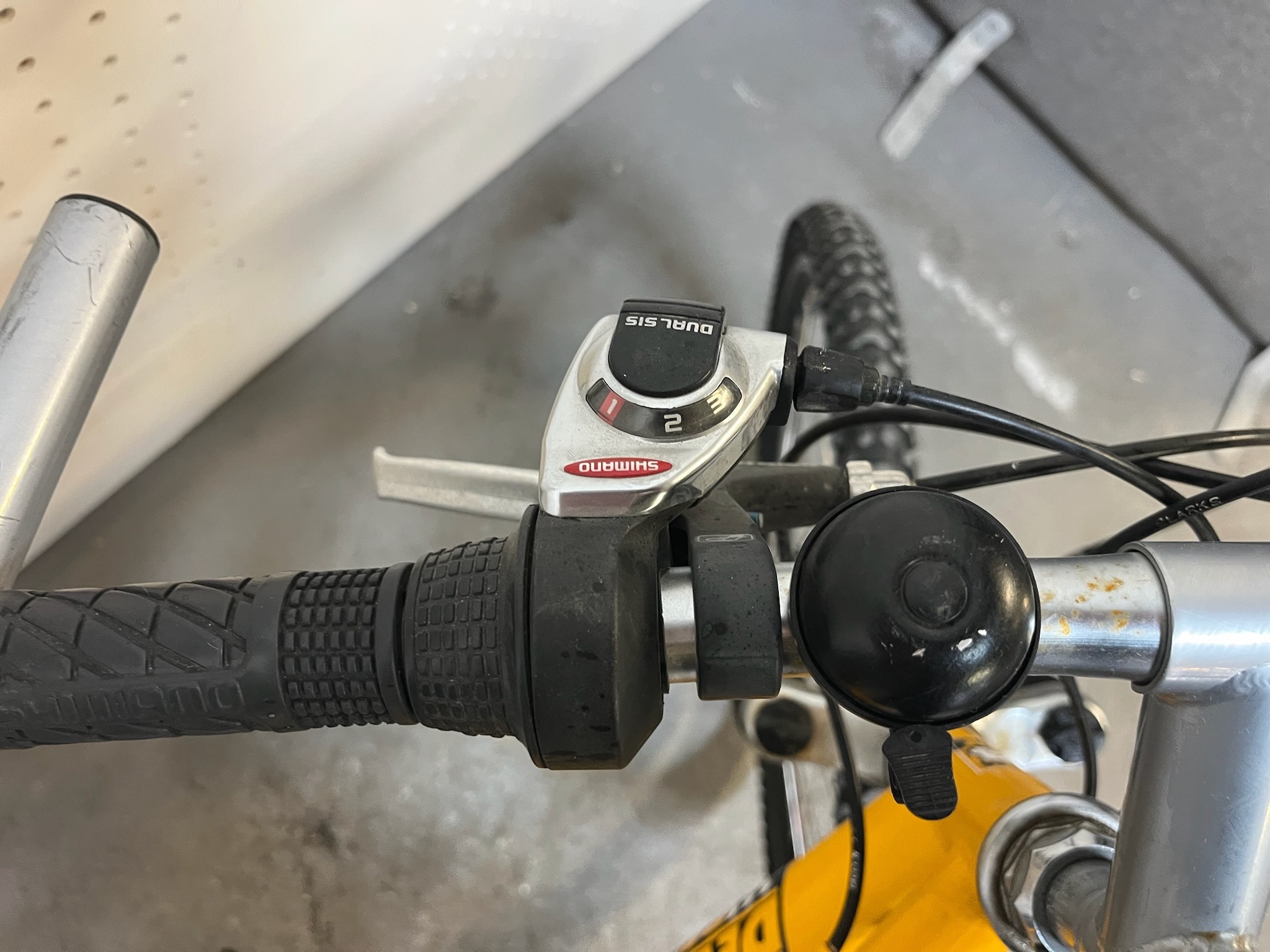 SELT / SOLD DeWalt fjallahjól XRP-3 - 26", 21 gíra 4
