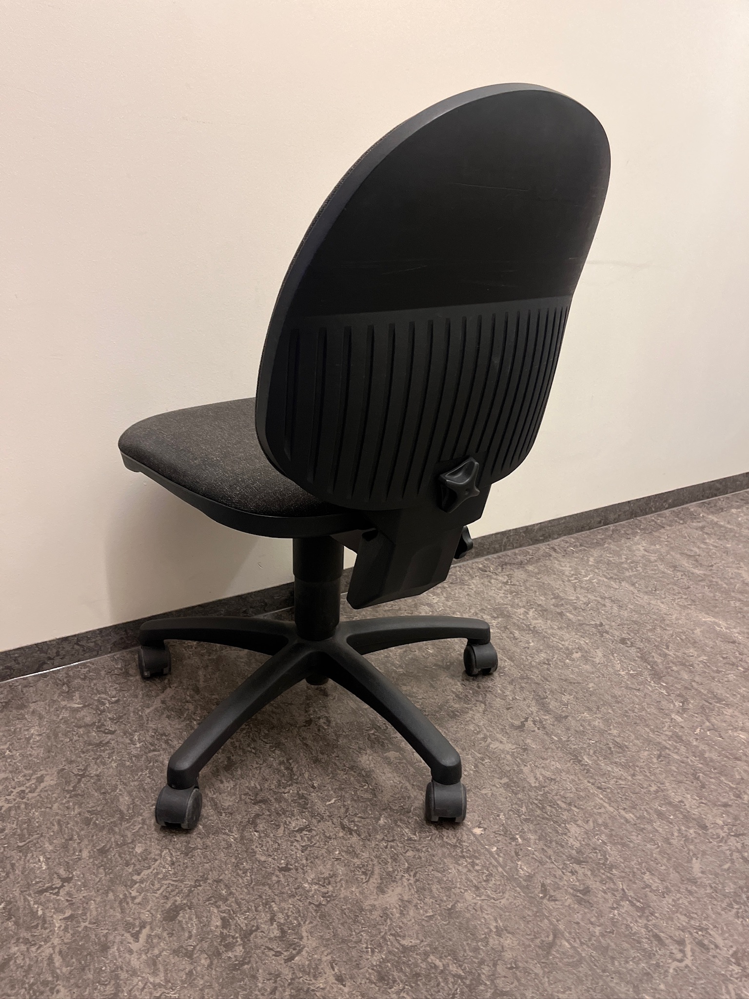 SELT / SOLD Topstar skrifborðsstóll frá Hirzlunni 3
