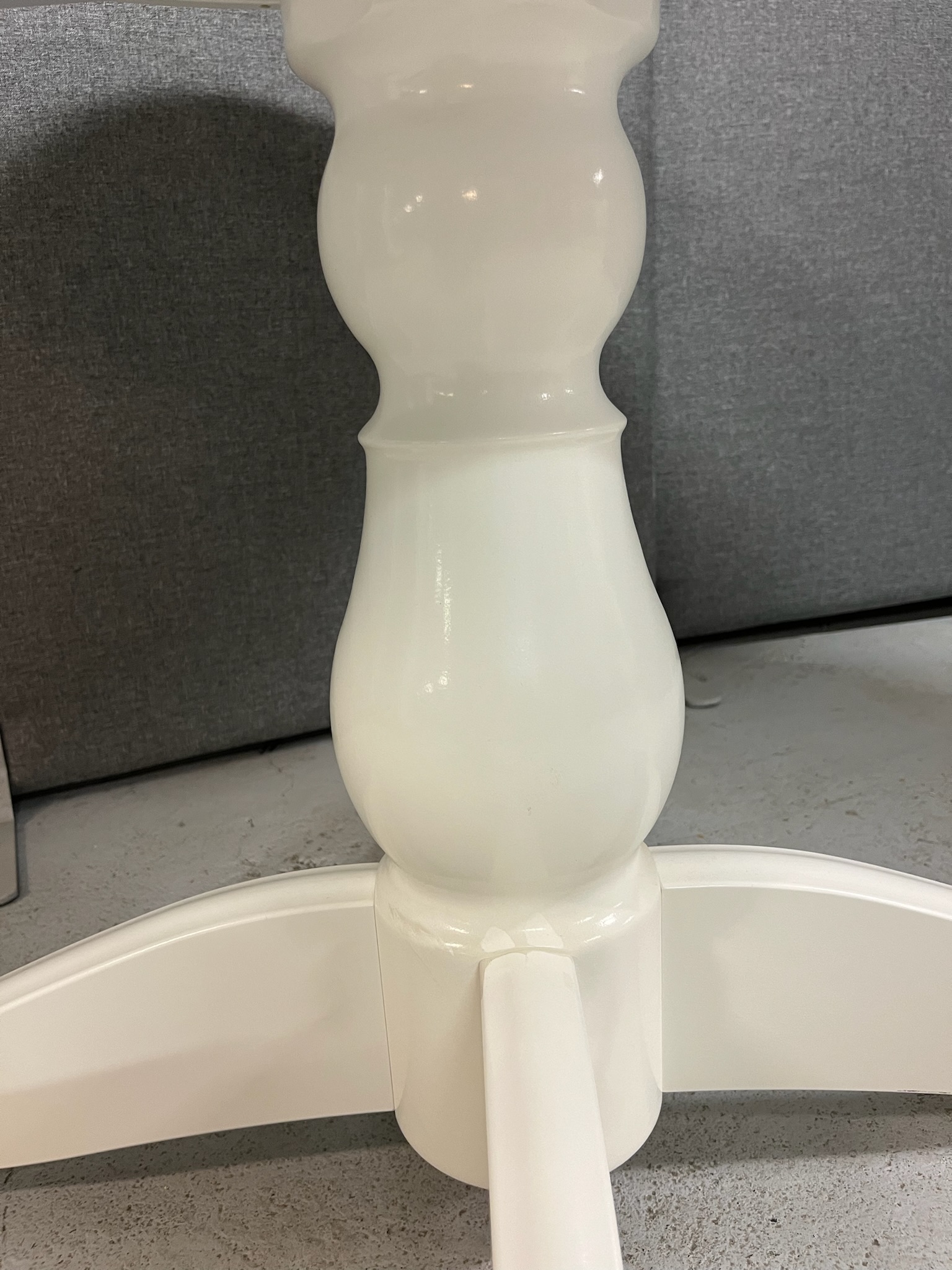 SELT / SOLD IKEA eldhúsborð, stækkanlegt, B155/110 x D110 sm. 3